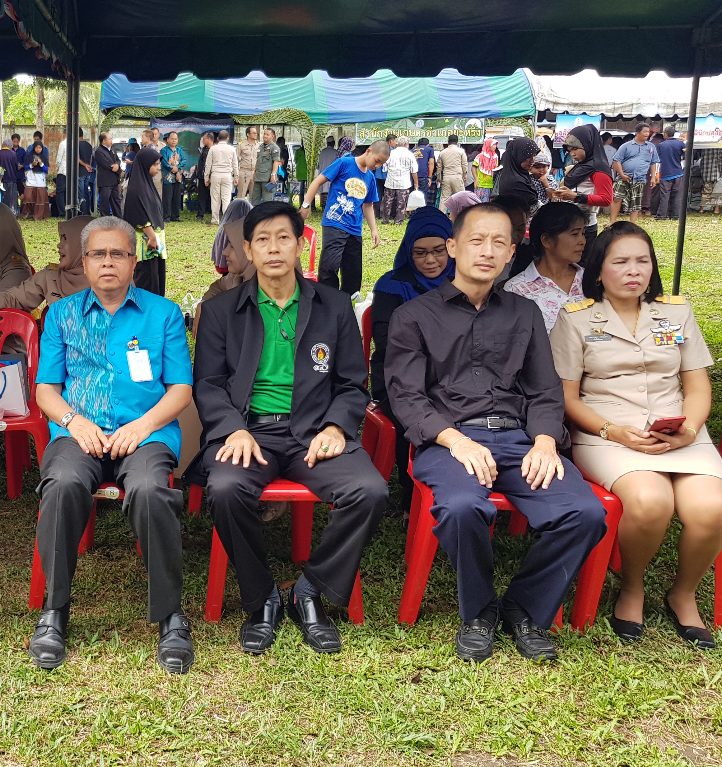 สพจ.ปน.ร่วมกับ สพอ.ยะหริ่ง ร่วมกิจกรรมโครงการจังหวัดเคลื่อนที่อำเภอยะหริ่ง จังหวัดปัตตานี 