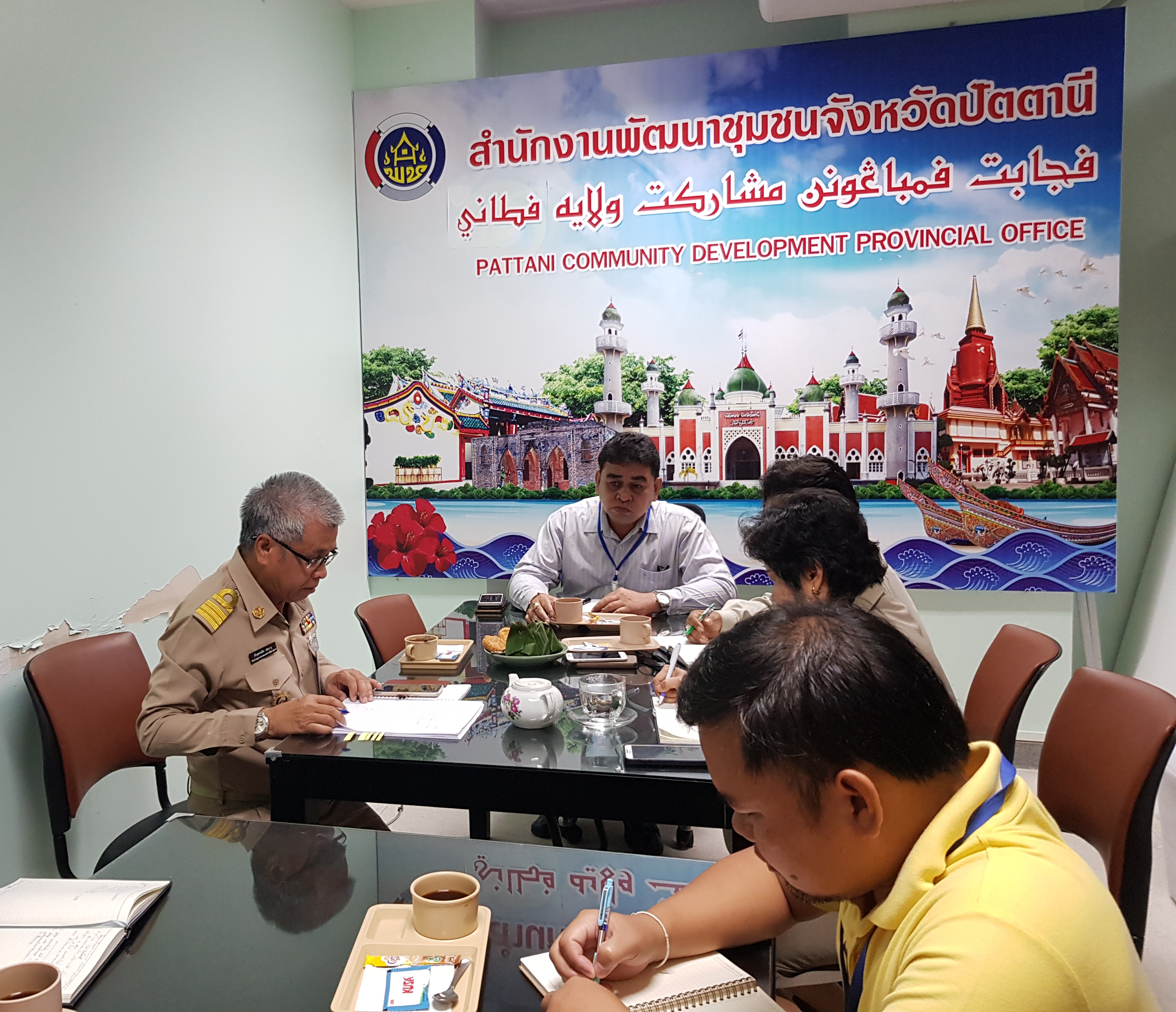 พช.ปัตตานี ประชุมมอร์นิ่งบรีฟของทุกสัปดาห์