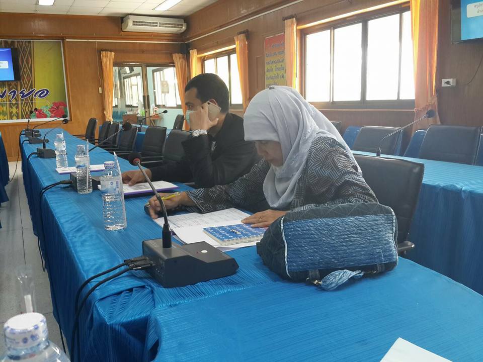 นางสาวสุนีย์ นวจินดาพันธุ์ รักษาการในตำแหน่ง หัวหน้ากลุ่มงานยุทธศาสตร์การพัฒนาชุมชน พร้อมด้วย นางสาวพนิดา เล๊าะนะ นักวิชาการพัฒนาชุมชนชำนาญการ กลุ่มงานยุทธศาสตร์การพัฒนาชุมชน และ นายภีรวัฒน์ จันทร์ดิษฐ์วงศ์ นักวิชาการพัฒนาชุมชนชำนาญการ กลุ่มงานส่งเสริมการพัฒนาชุมชน นิเทศงานในพื้นที่อำเภอมายอและอำเภอยะรังโดยมีทีมงานฯ