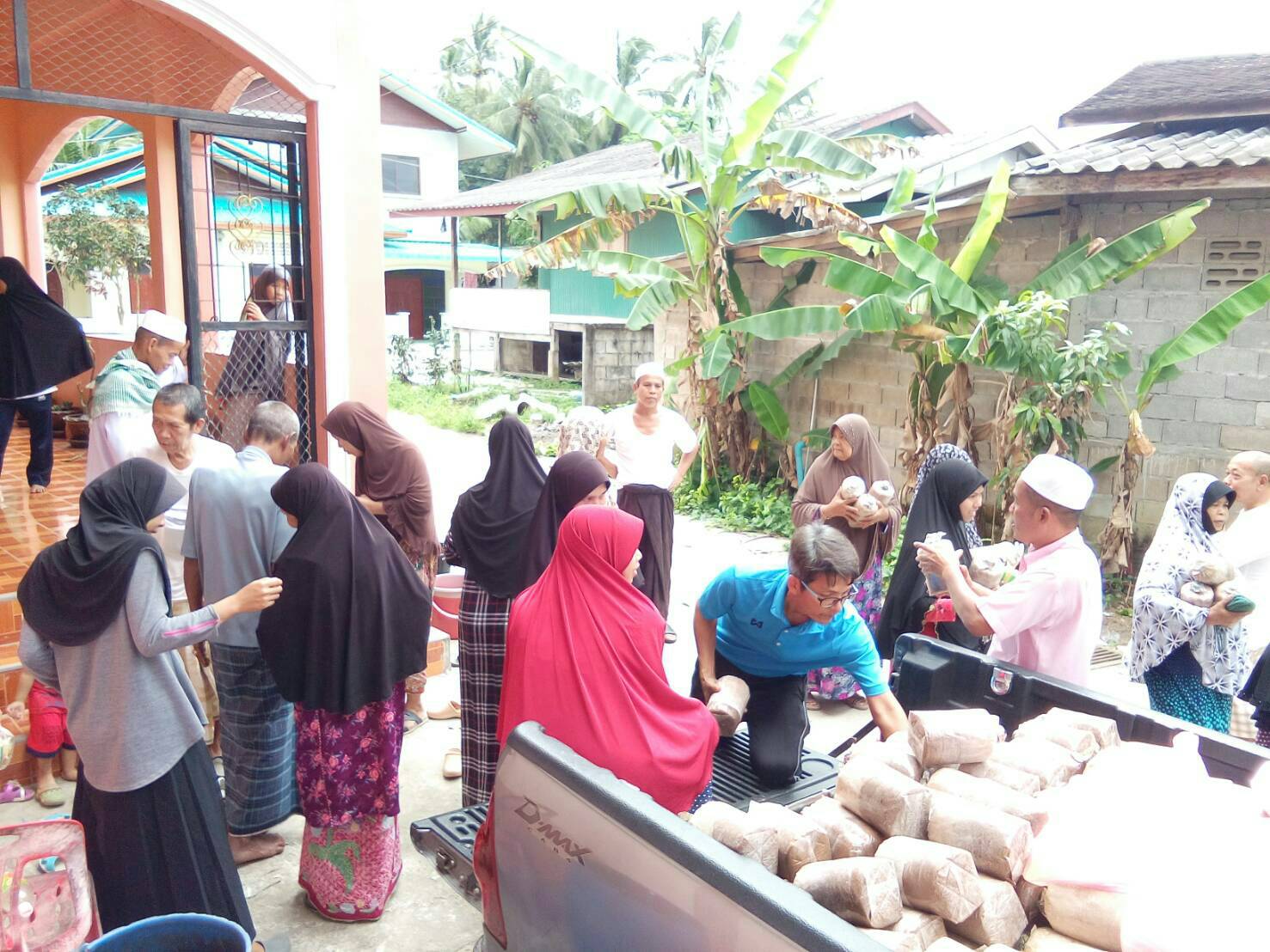 พัฒนากรประจำตำบลกะมิยอจัดกิจกรรมเวทีประชาคมตั้งปณิธานและสัญญาประชาคม (civil society)