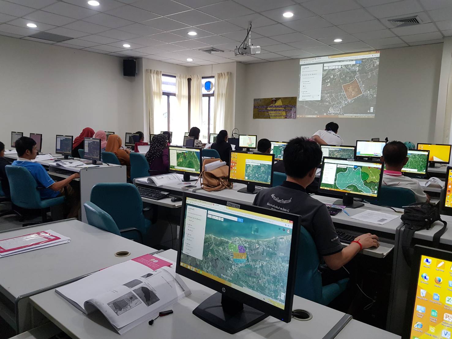 สำนักงานพัฒนาชุมชนจังหวัดปัตตานี จัดอบรมด้านการบริหารจัดการสารสนเทศฯ