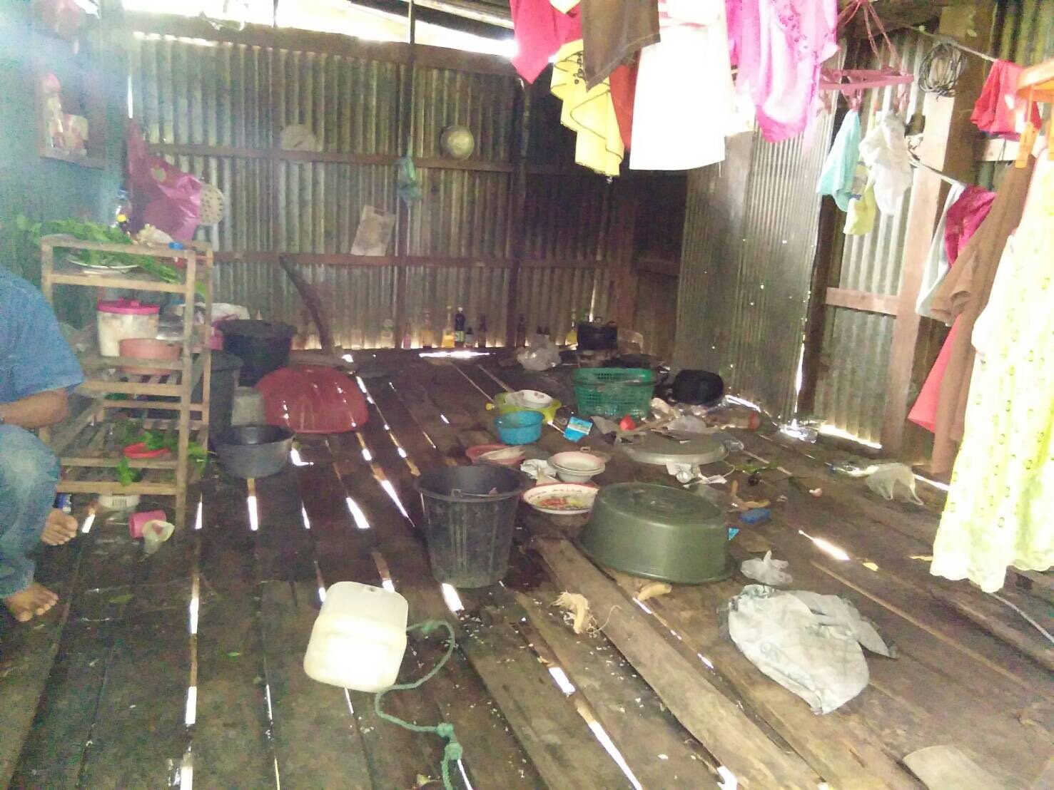 พัฒนาการอำเภอแม่ลาน พร้อมด้วยเจ้าหน้าที่พัฒนาชุมชน ส่งมอบของขวัญจากผู้อุปการะเด็ก กองทุนพัฒนาเด็กชนบทในพระราชูปถัมภ์สมเด็จพระเทพรัตนราชสุดาฯ และติดตามการดำเนินงานในพื้นที่