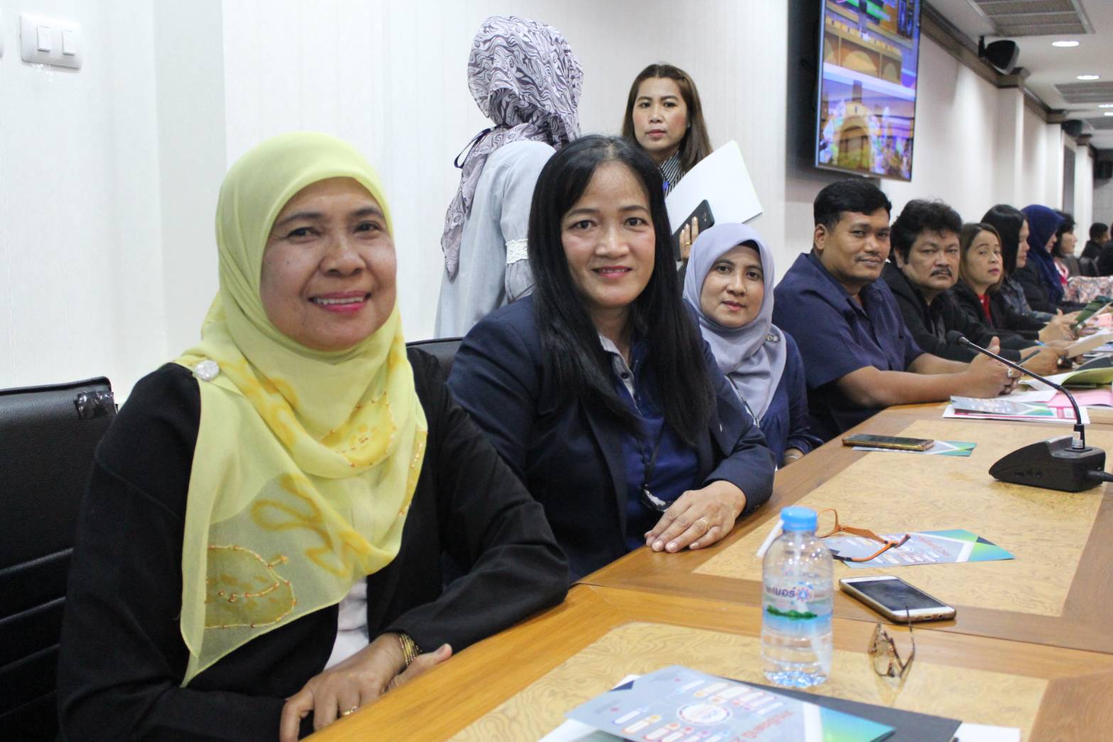 การประชุมแถลงข่าวขับเคลื่อนวาระปัตตานี “แก้ไขปัญหาความยากจนและช่วยเหลือผู้ด้อยโอกาส”