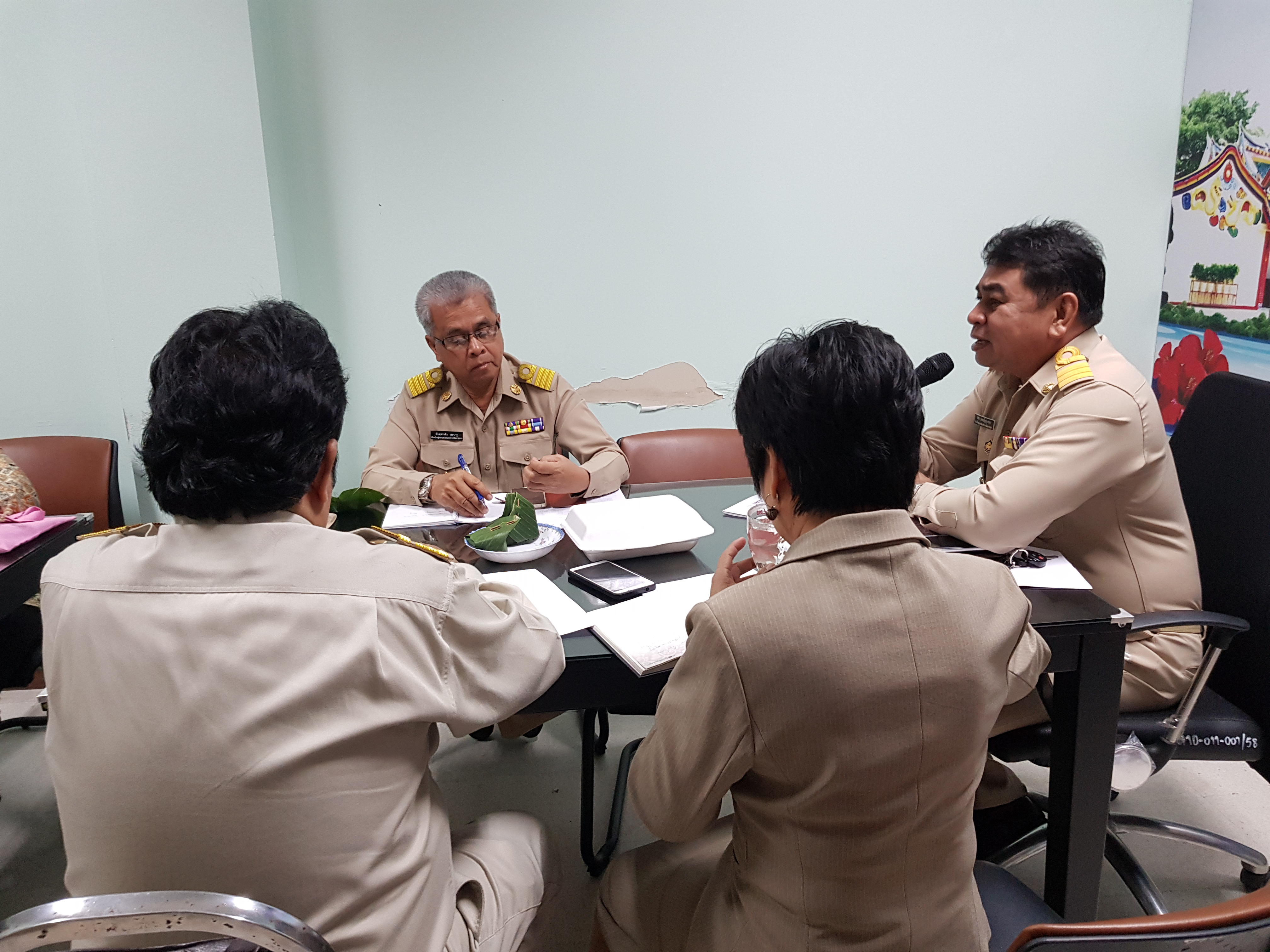 พช.ปัตตานีประชุมมอร์นิ่งบรีฟของทุกสัปดาห์