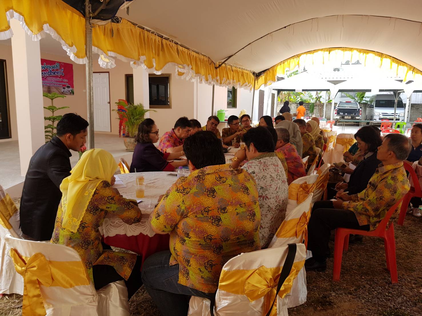 พช.ปัตตานี ร่วมต้อนรับ นางปราณี รัตนประยูร ผู้ตรวจราชการกรมการพัฒนาชุน เขตตรวจที่ 8 ประชุมติดตามผลการปฏิบัติงานและโครงการ