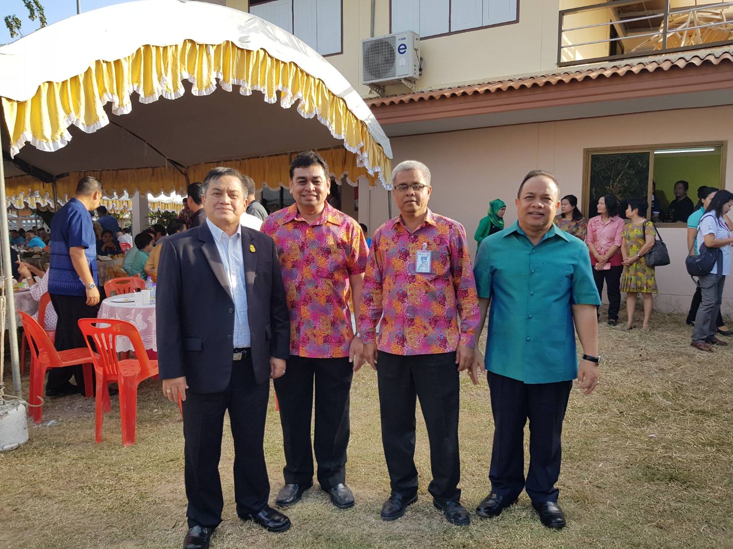 พช.ปัตตานี ร่วมกิจกรรมพบปะกาแฟยามเช้า