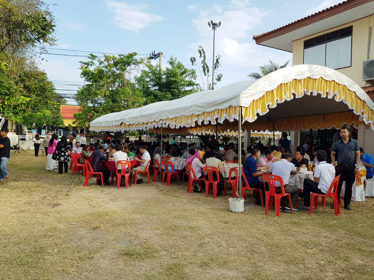 พช.ปัตตานี ร่วมกิจกรรมพบปะกาแฟยามเช้า