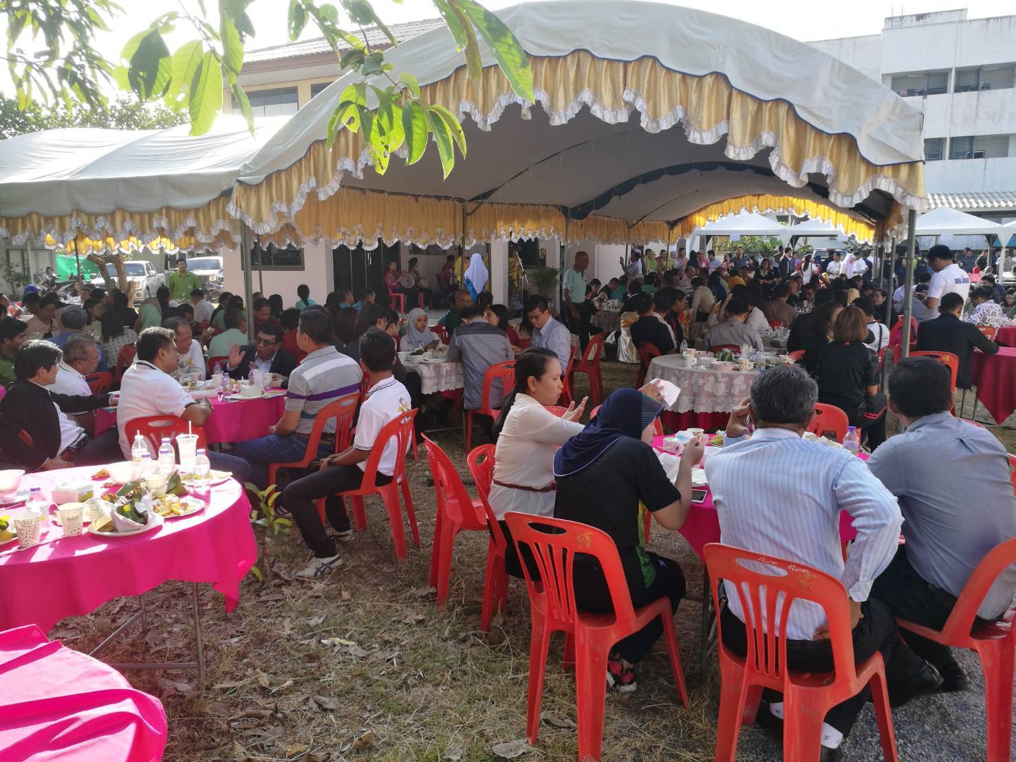 พช.ปัตตานี ร่วมกิจกรรมพบปะกาแฟยามเช้า