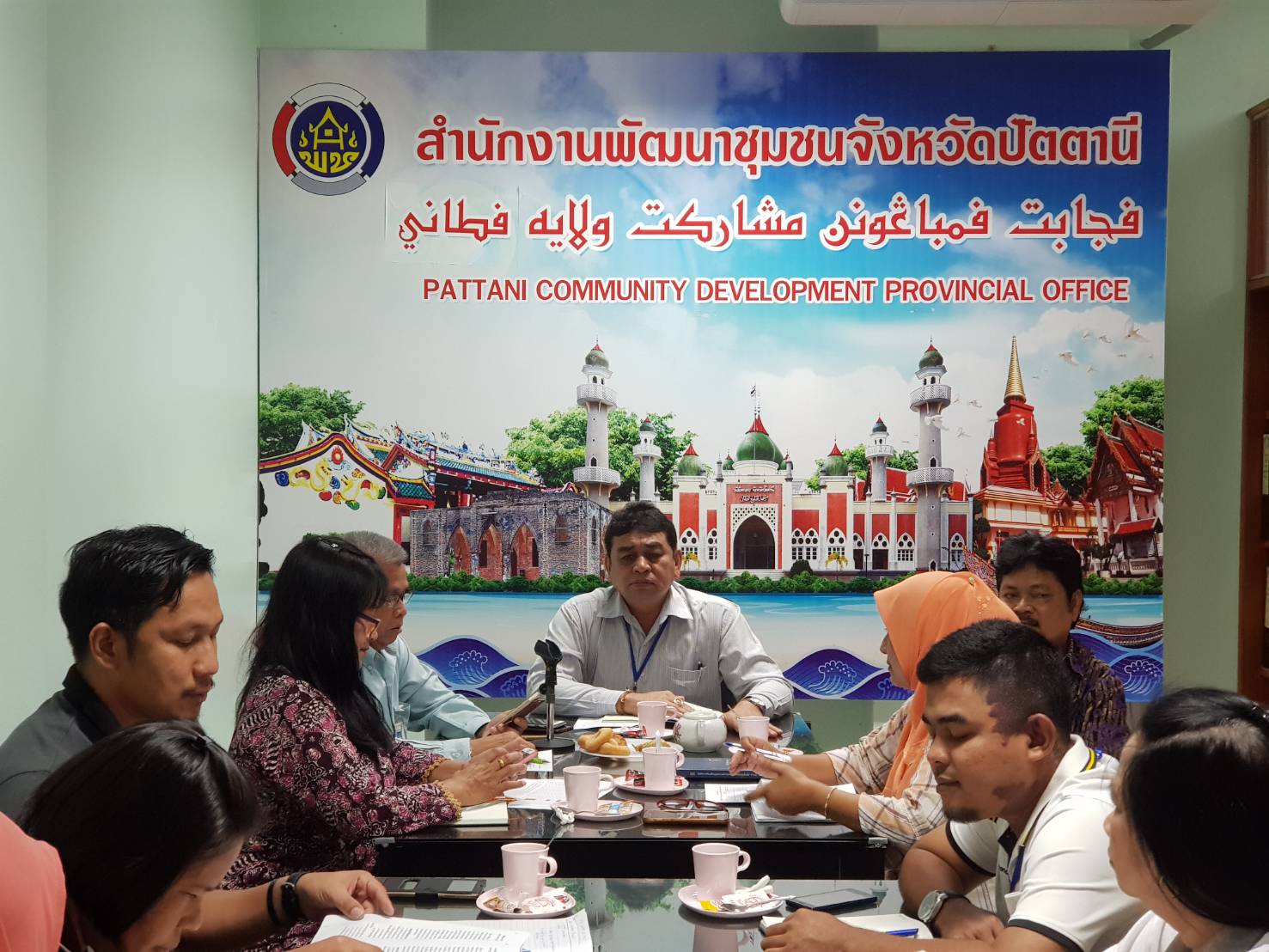 รับฟังการประชุมกรมการพัฒนาชุมชน ครั้งที่ 2/2561 ผ่านระบบคอนเฟอร์เรนซ์