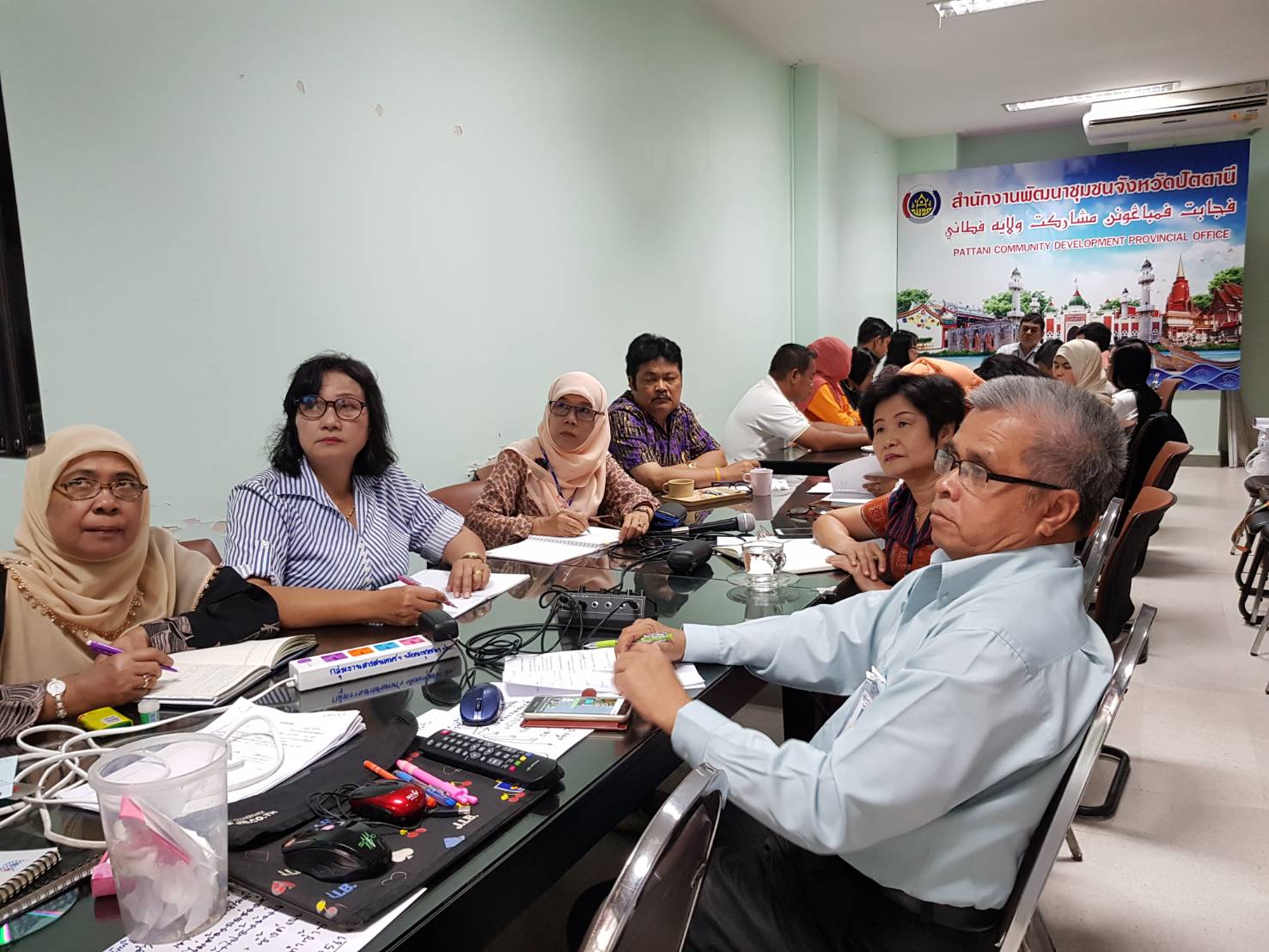 รับฟังการประชุมกรมการพัฒนาชุมชน ครั้งที่ 2/2561 ผ่านระบบคอนเฟอร์เรนซ์