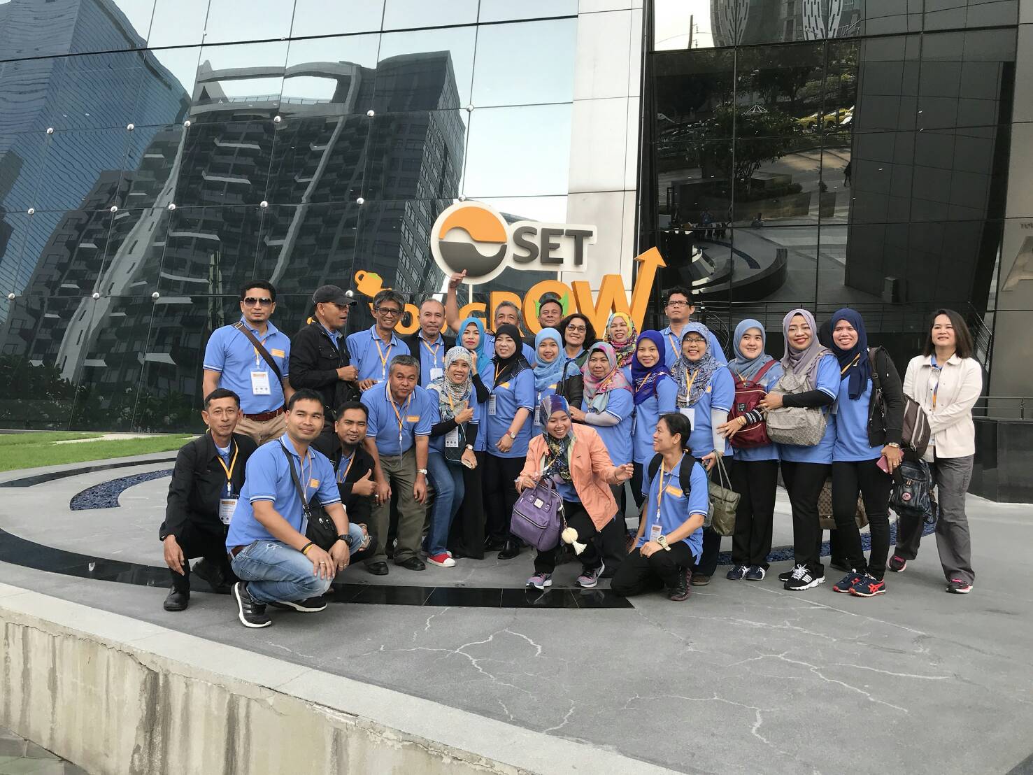 สำนักงานพัฒนาชุมชนจังหวัดปัตตานี โดย นางสาวพนิดา เล๊าะนะ นักวิชาการพัฒนาชุมชนชำนาญการ เข้าร่วมโครงการเสริมสร้างประสิทธิภาพและพัฒนาคุณภาพชีวิตของข้าราชการจังหวัดชายแดนภาคใต้ ประจำปี 2561 รุ่นที่ 2