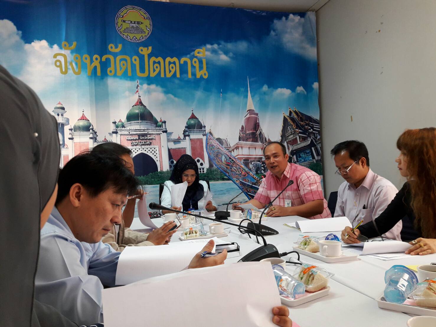 พช.ปัตตานี ร่วมประชุมคณะทำงานขับเคลื่อนการประเมินคุณธรรมและความโปร่งใสในการดำเนินงานของหน่วยงานภาครัฐ