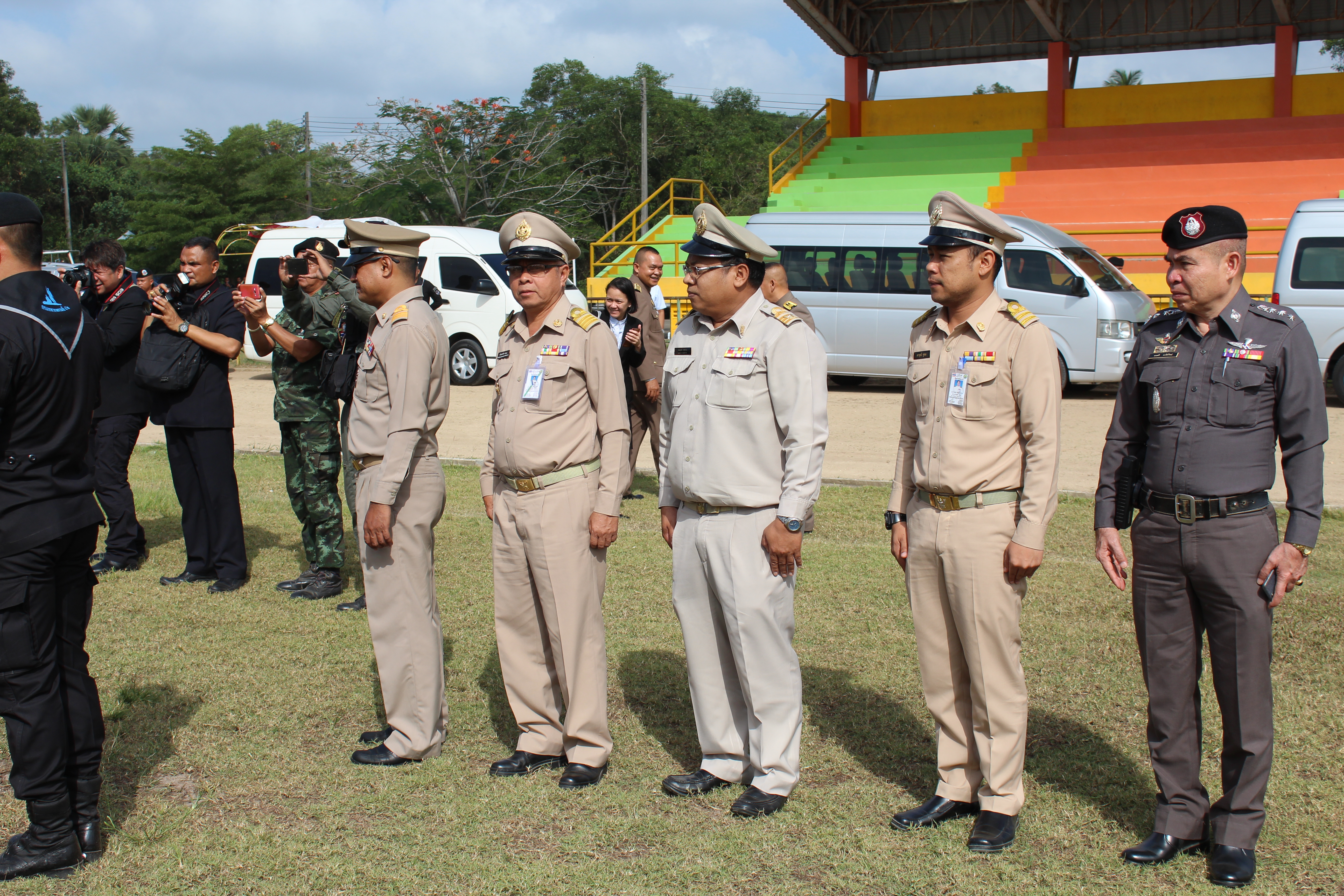 จังหวัดปัตตานี ร่วมต้อนรับ พลเอกไพบูลย์ คุ้มฉายา องคมนตรี ในโอกาสมาปฏิบัติภารกิจในพื้นที่ จังหวัดปัตตานี