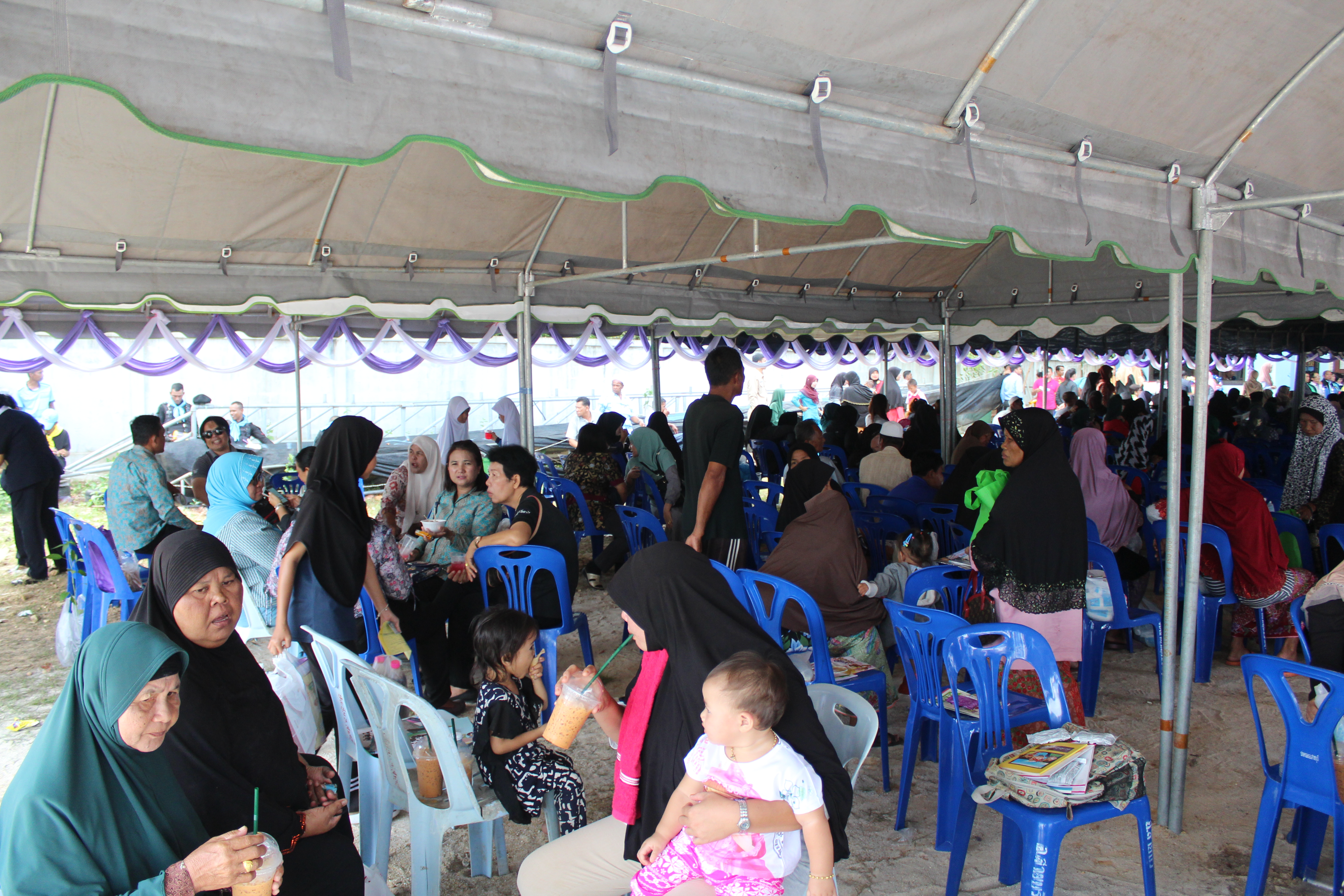 พช.ปัตตานี ร่วมกิจกรรมโครงการจังหวัดเคลื่อนที่ ณ อำเภอสายบุรี จังหวัดปัตตานี