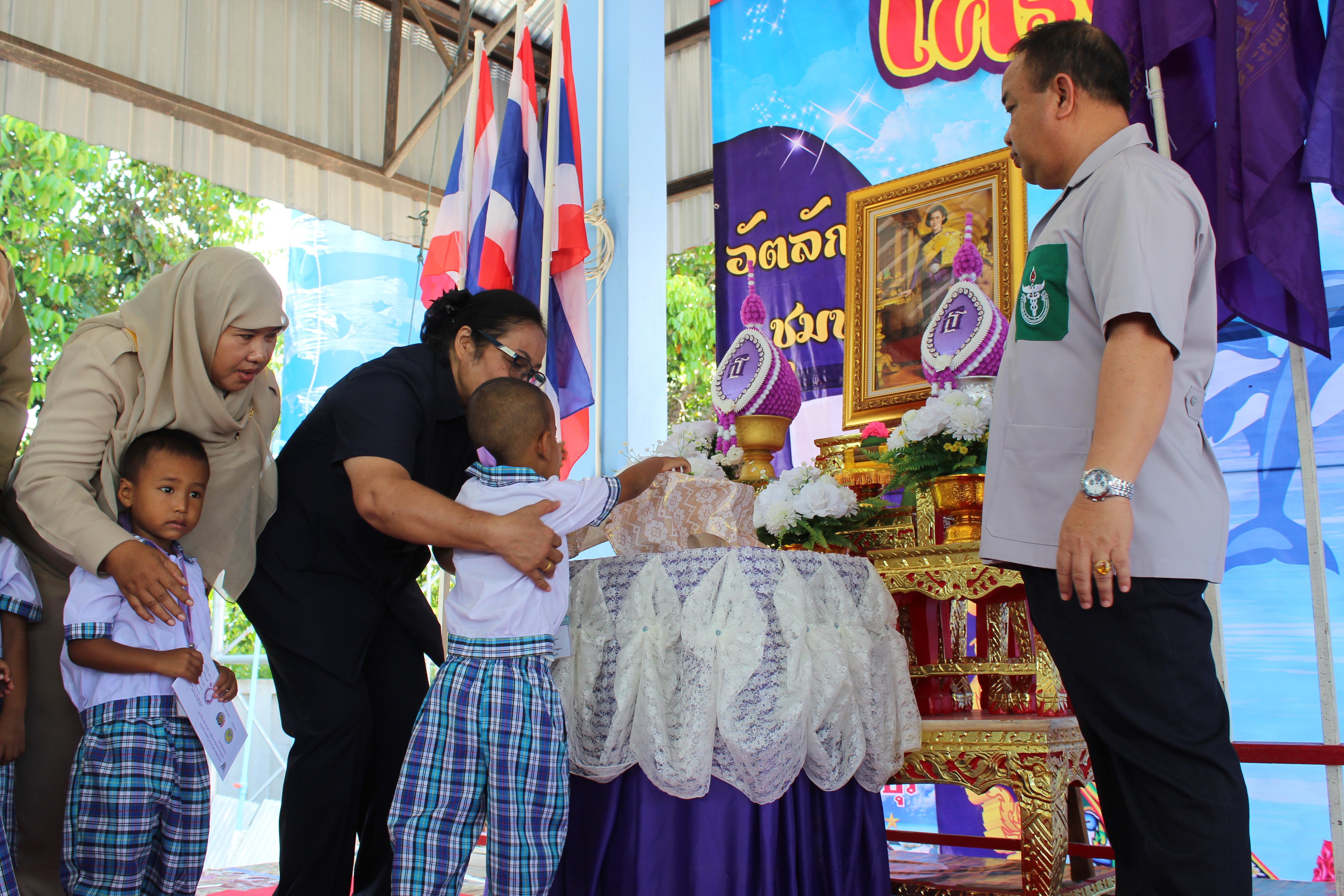 พช.ปัตตานี ร่วมกิจกรรมโครงการจังหวัดเคลื่อนที่ ณ อำเภอสายบุรี จังหวัดปัตตานี