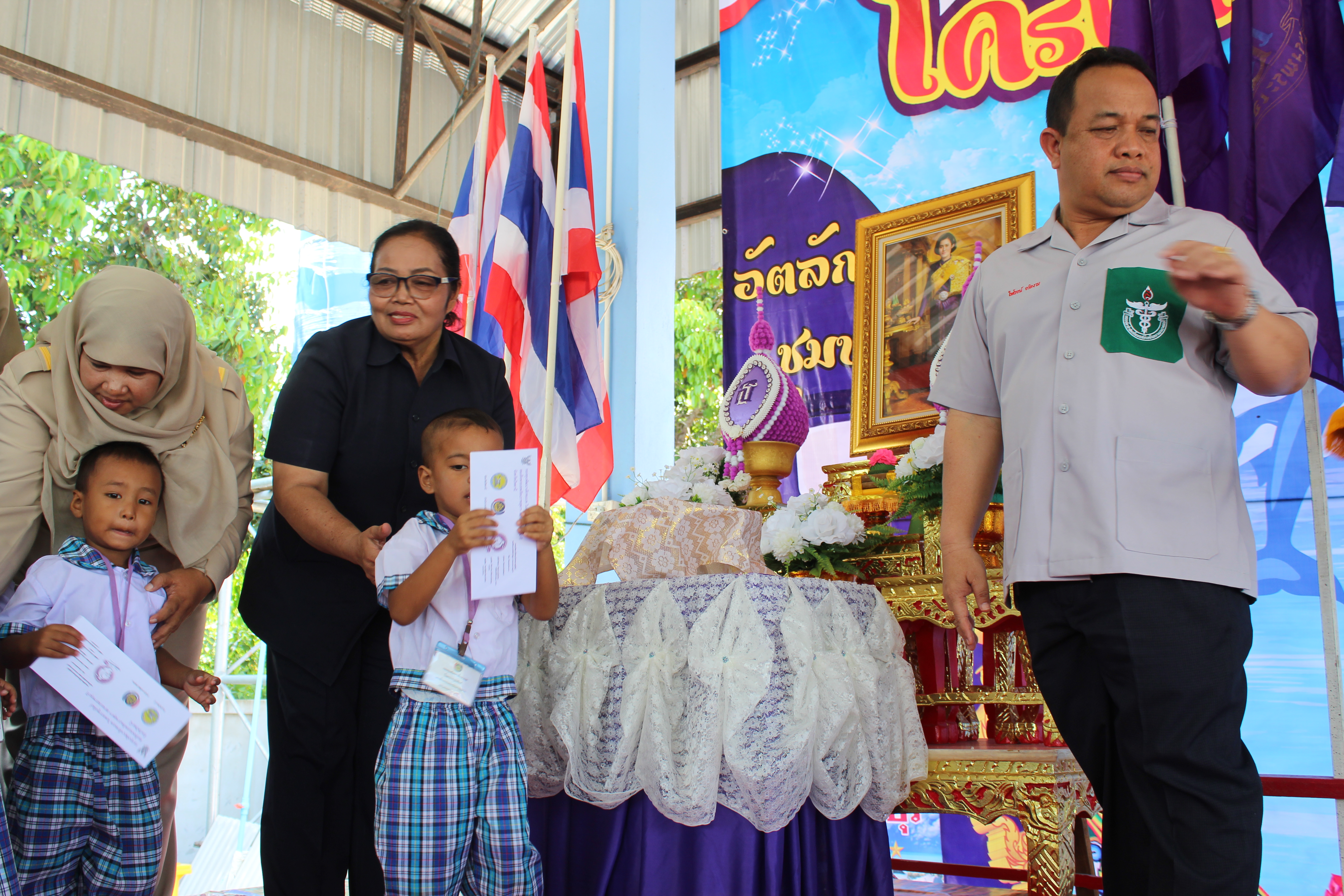 พช.ปัตตานี ร่วมกิจกรรมโครงการจังหวัดเคลื่อนที่ ณ อำเภอสายบุรี จังหวัดปัตตานี