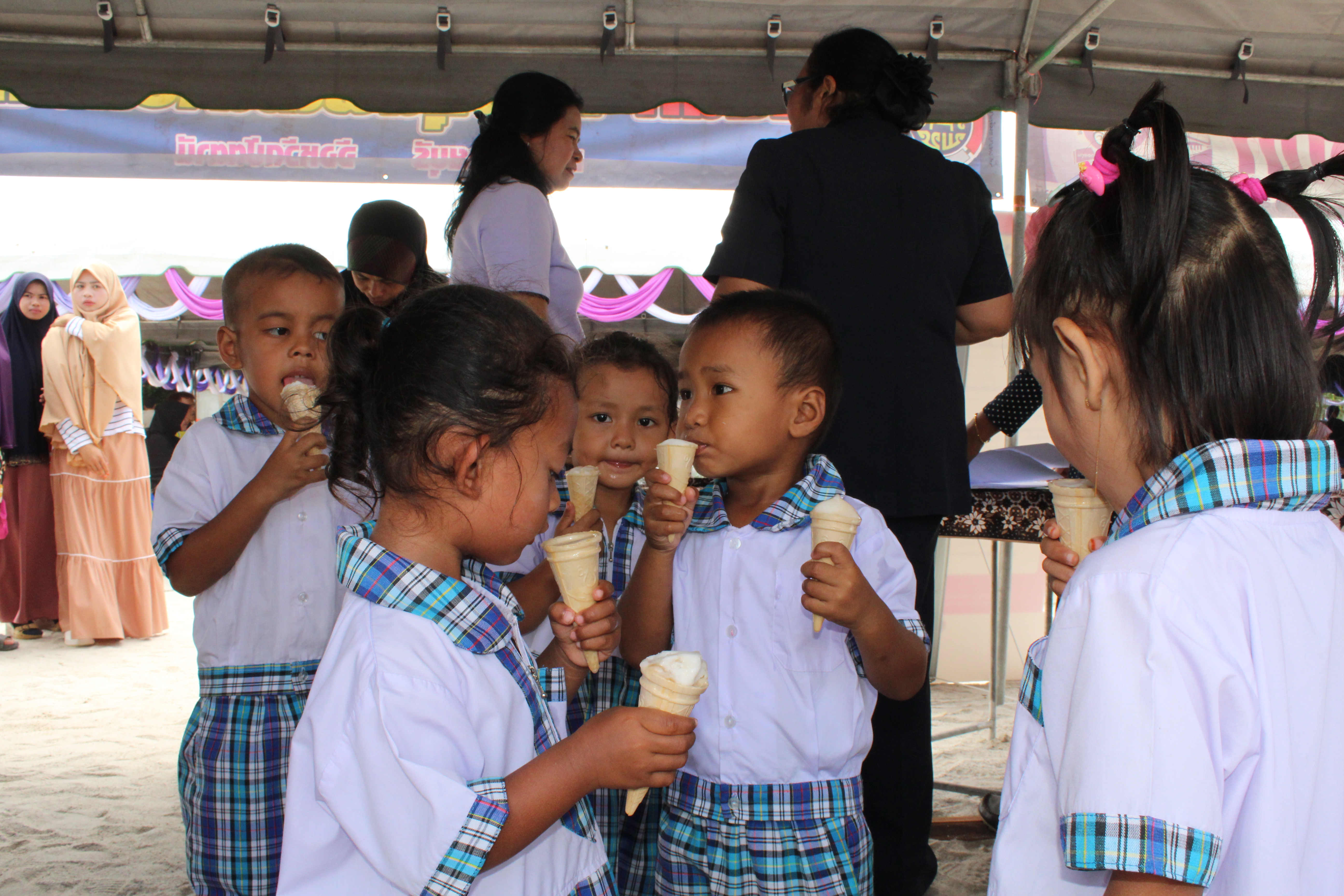 พช.ปัตตานี ร่วมกิจกรรมโครงการจังหวัดเคลื่อนที่ ณ อำเภอสายบุรี จังหวัดปัตตานี
