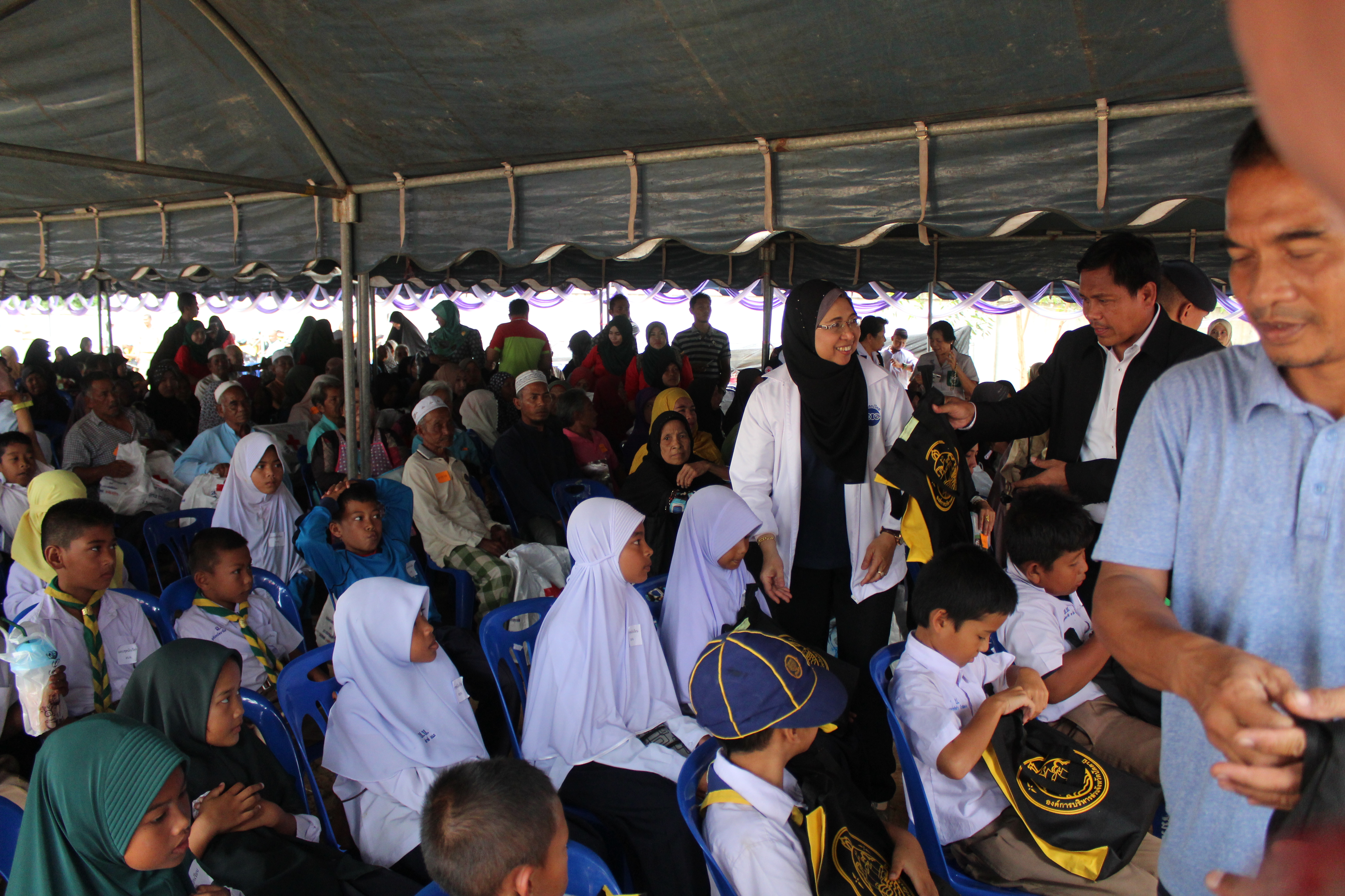 พช.ปัตตานี ร่วมกิจกรรมโครงการจังหวัดเคลื่อนที่ ณ อำเภอสายบุรี จังหวัดปัตตานี