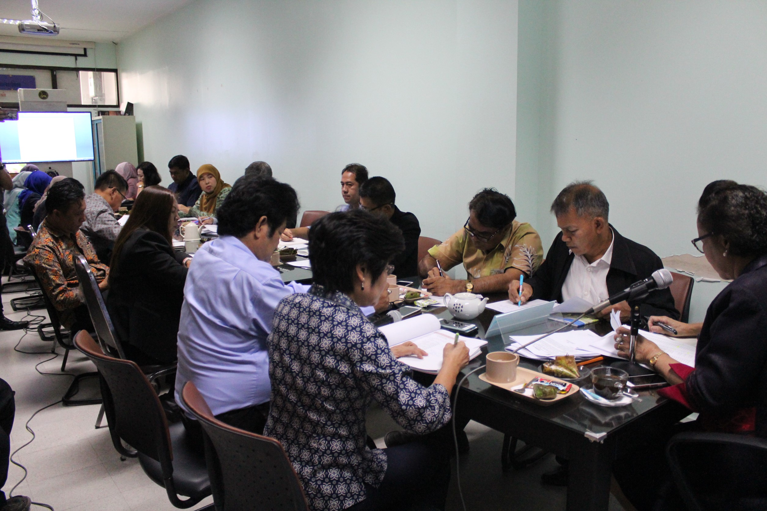 ร่วมต้อนรับ นางปราณี รัตนประยูร ผู้ตรวจราชการกรมการพัฒนาชุมชน เขตตรวจที่ 8 เยี่ยมเยียนและติดตามผลการดำเนินงานตามยุทธศาสตร์กรมฯ