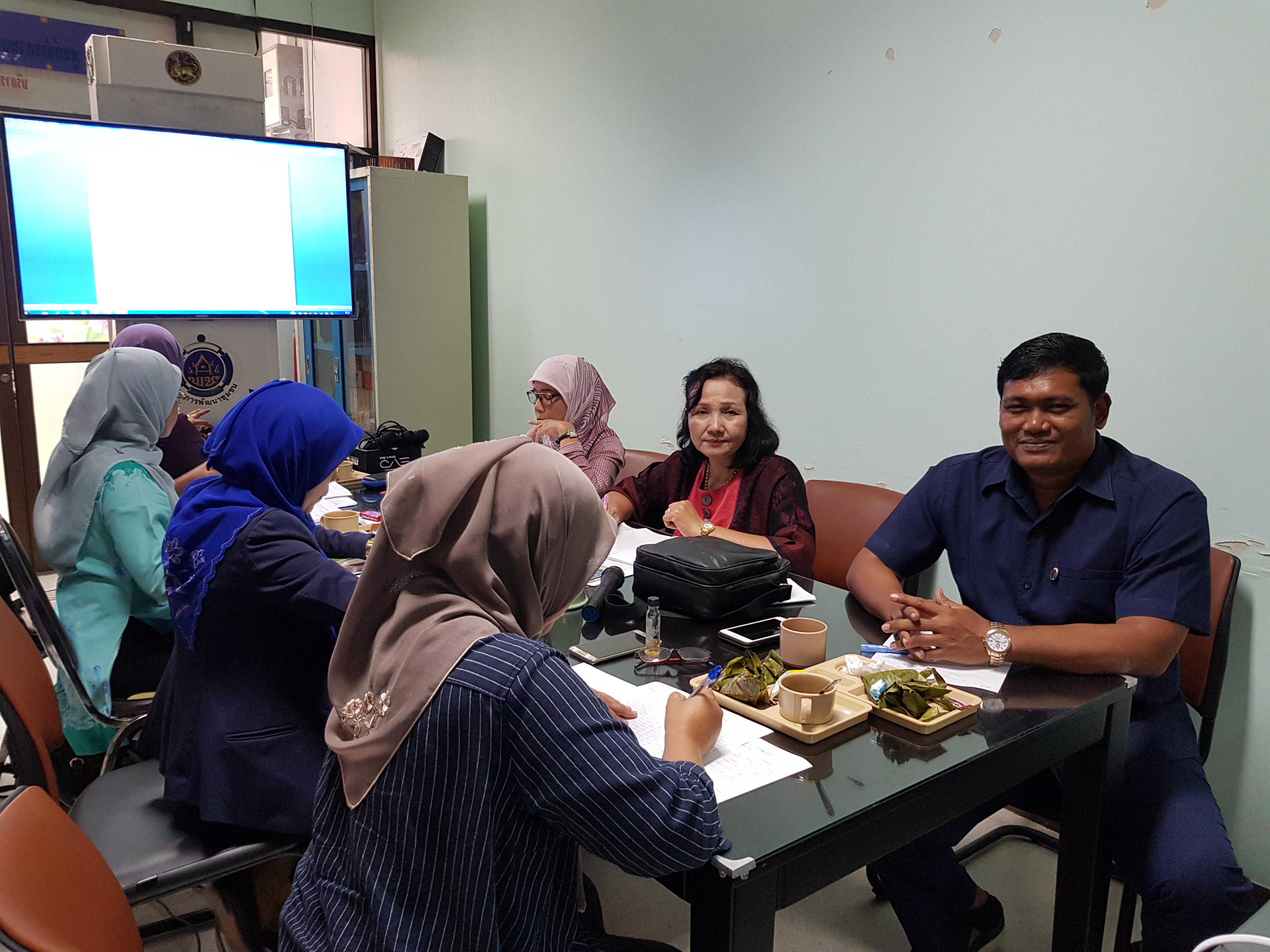 ร่วมต้อนรับ นางปราณี รัตนประยูร ผู้ตรวจราชการกรมการพัฒนาชุมชน เขตตรวจที่ 8 เยี่ยมเยียนและติดตามผลการดำเนินงานตามยุทธศาสตร์กรมฯ