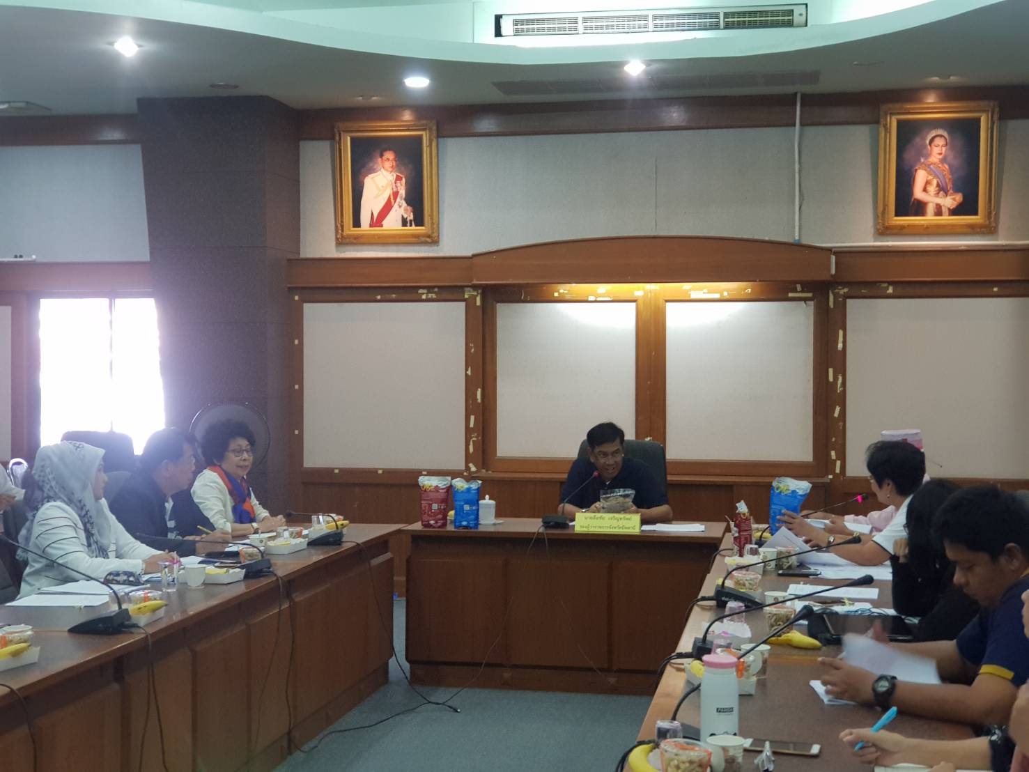 ปัตตานี : ประชุมคณะกรรมการประสานและขับเคลื่อนนโยบายสานพลังประชารัฐ