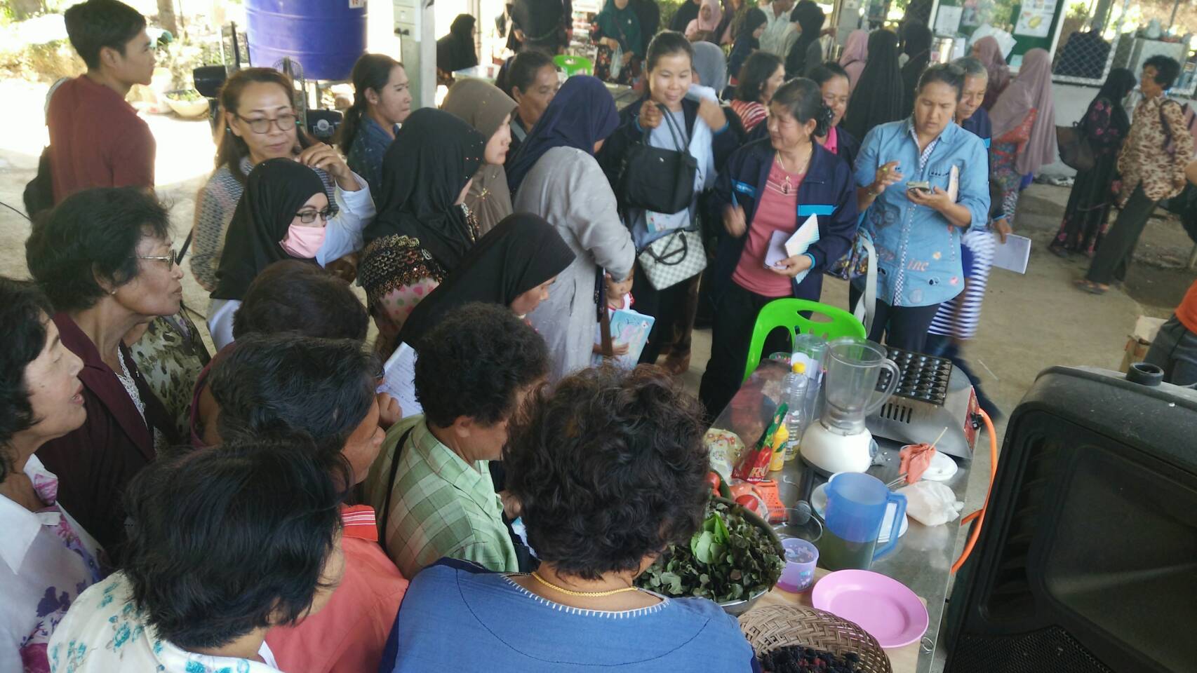 กิจกรรมพัฒนาศักยภาพแกนนำหมู่บ้านให้เรียนรู้ปรัชญาของเศรษฐกิจพอเพียง รุ่นที่ 2