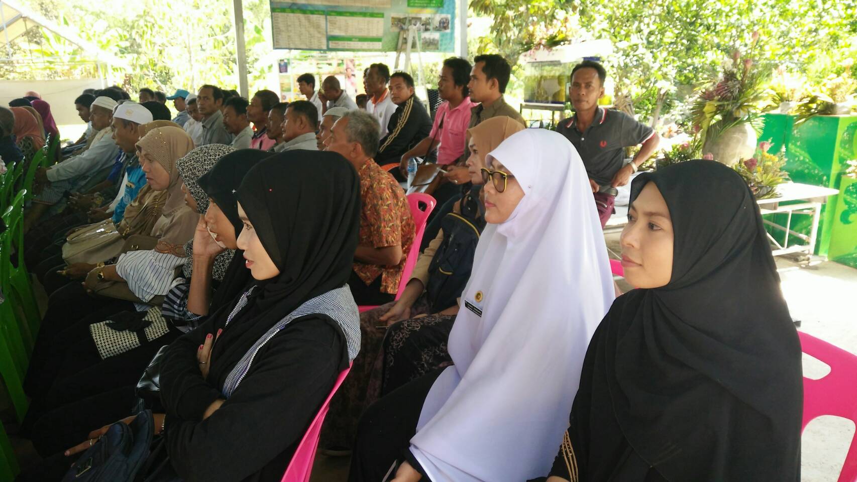 กิจกรรมพัฒนาศักยภาพแกนนำหมู่บ้านให้เรียนรู้ปรัชญาของเศรษฐกิจพอเพียง รุ่นที่ 3