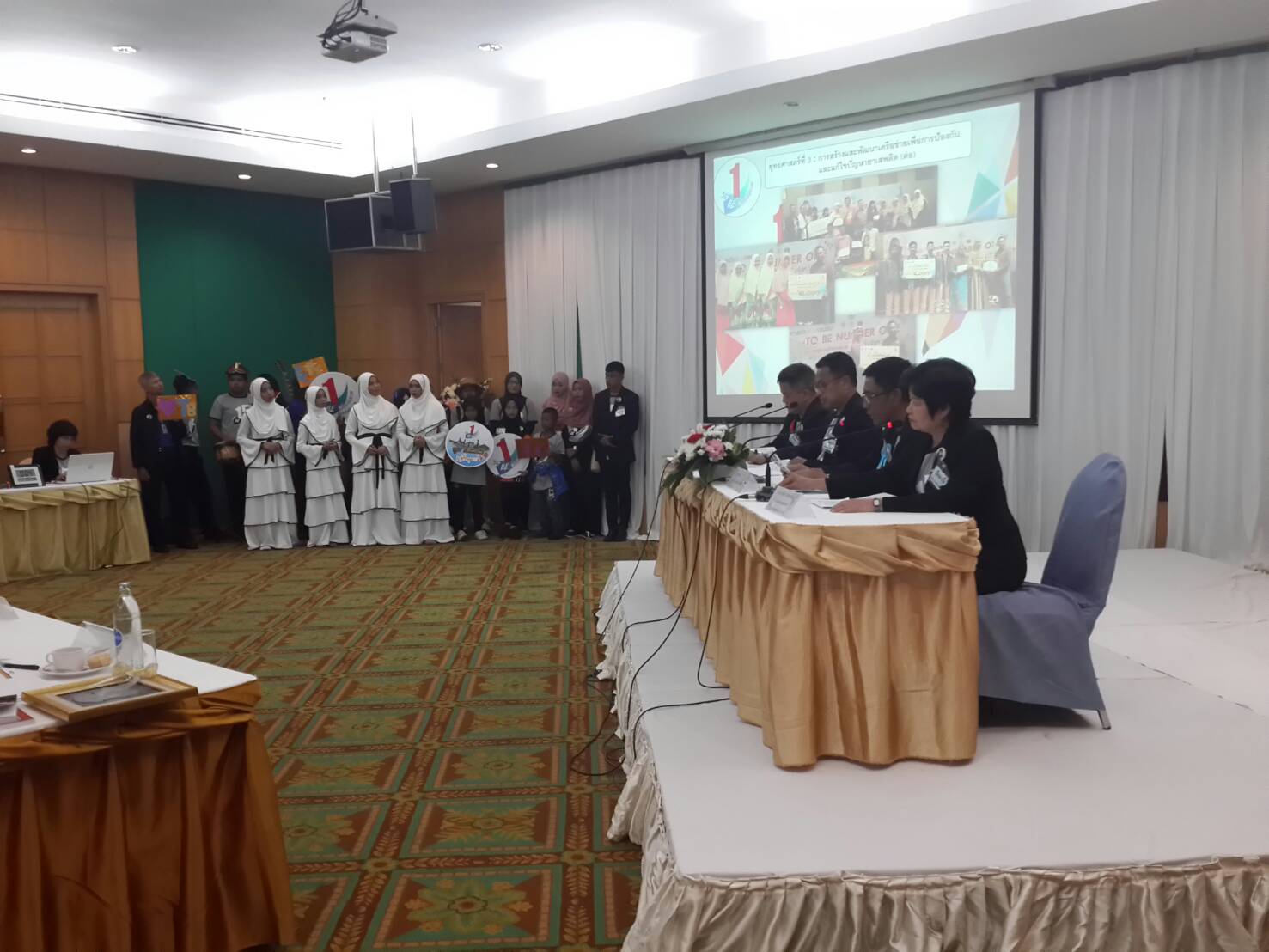 จังหวัดปัตตานี ประกวด TO BE NUMBER ONE ระดับกลุ่มจังหวัดภาคใต้