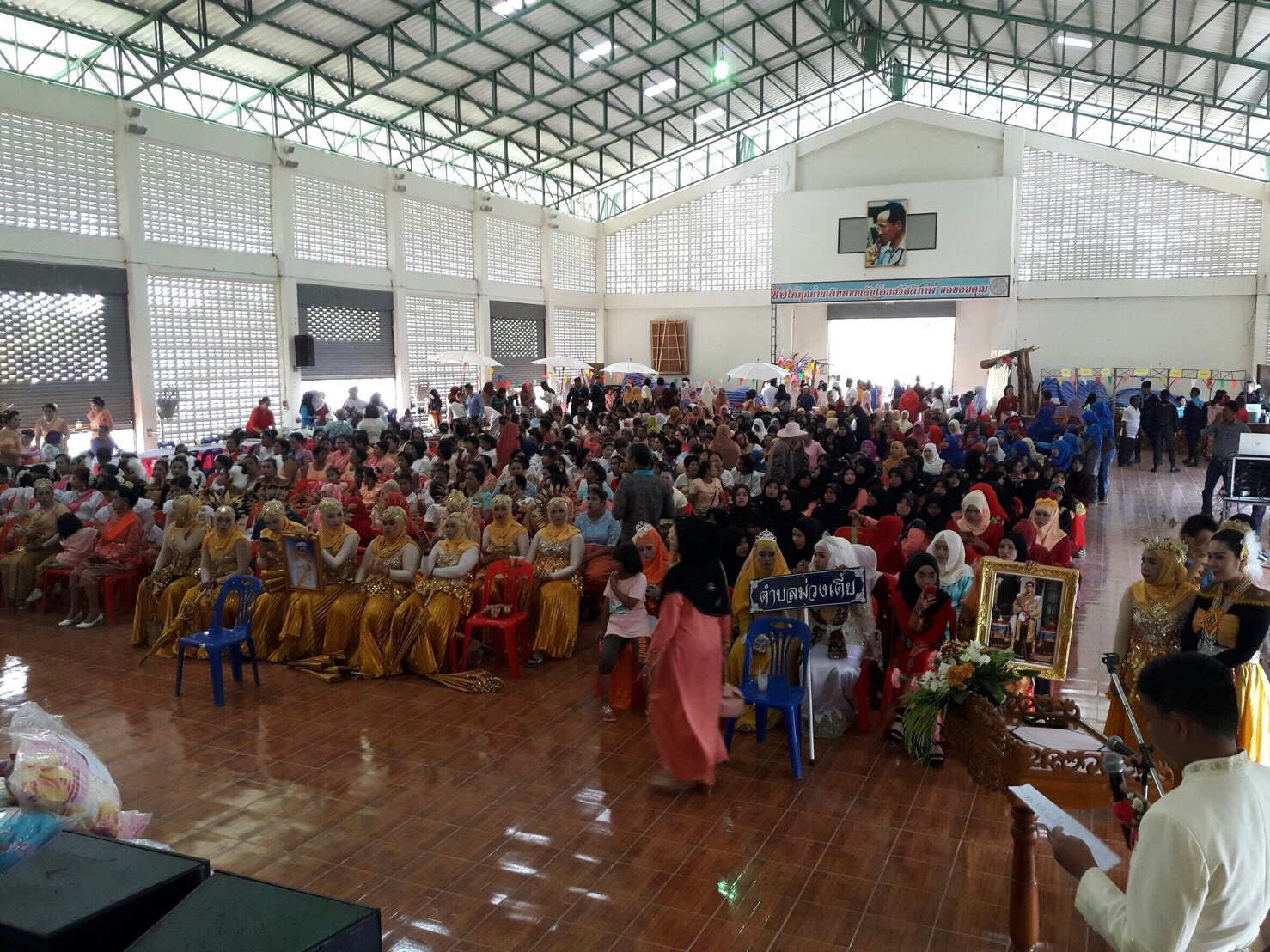 พช.ปัตตานี ร่วมงานกิจกรรมสตรีสากล ณ อำเภอแม่ลาน