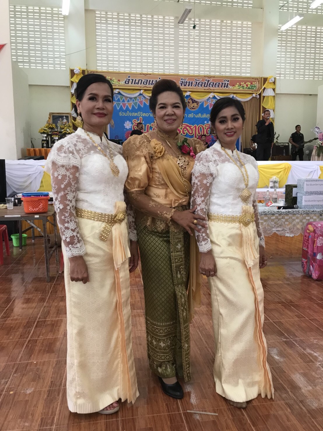 พช.ปัตตานี ร่วมงานกิจกรรมสตรีสากล ณ อำเภอแม่ลาน