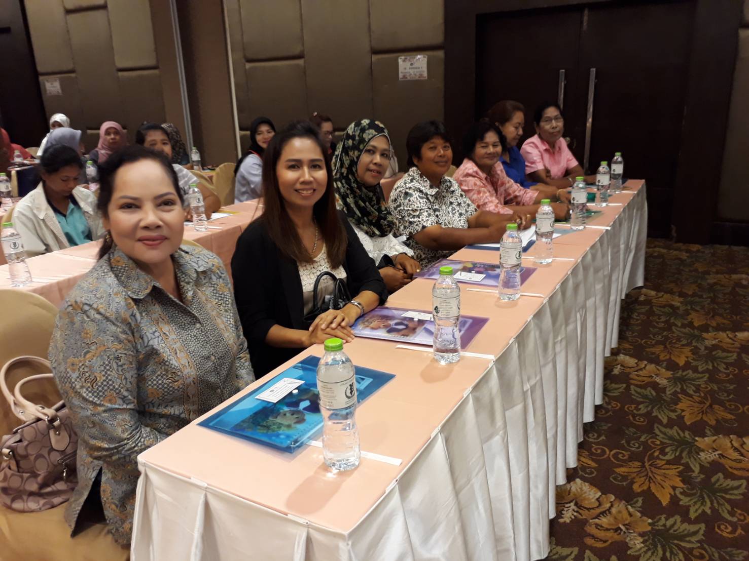 ประชุมโครงการขับเคลื่อนยุทธศาสตร์กองทุนพัฒนาบทบาทสตรี