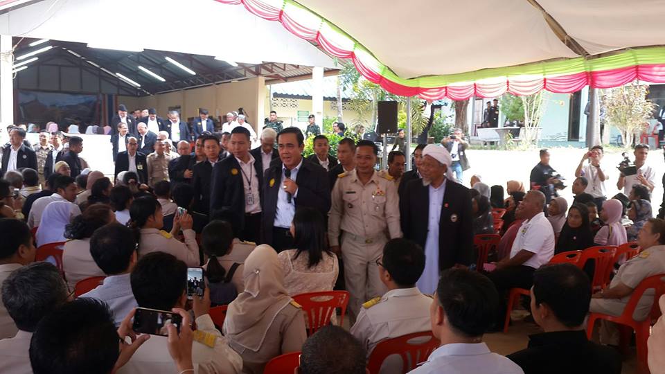 ต้อนรับ พลเอก ประยุทธ์ จันทร์โอชา นายกรัฐมนตรี และคณะ ในการลงพื้นที่ตรวจราชการ และพบปะประชาชน