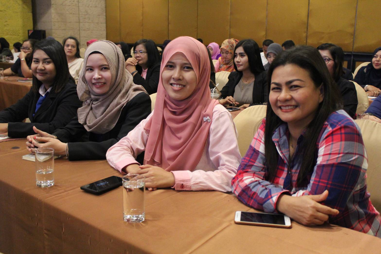 ประชุมเสริมสร้างประสิทธิภาพการปฏิบัติราชการของเจ้าหน้าที่พัฒนาชุมชน