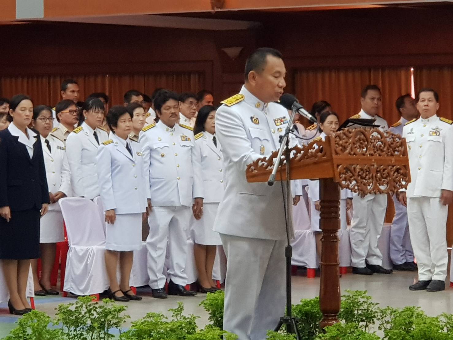 พิธีวางพวงมาลาถวายสักการะเนื่องในวันคล้ายวันสวรรคตสมเด็จพระนเรศวรมหาราช