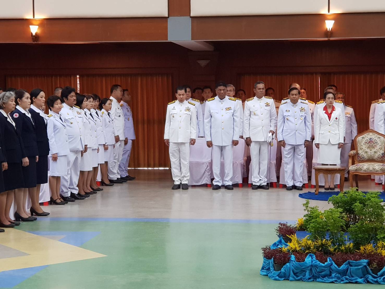 พิธีวางพวงมาลาถวายสักการะเนื่องในวันคล้ายวันสวรรคตสมเด็จพระนเรศวรมหาราช