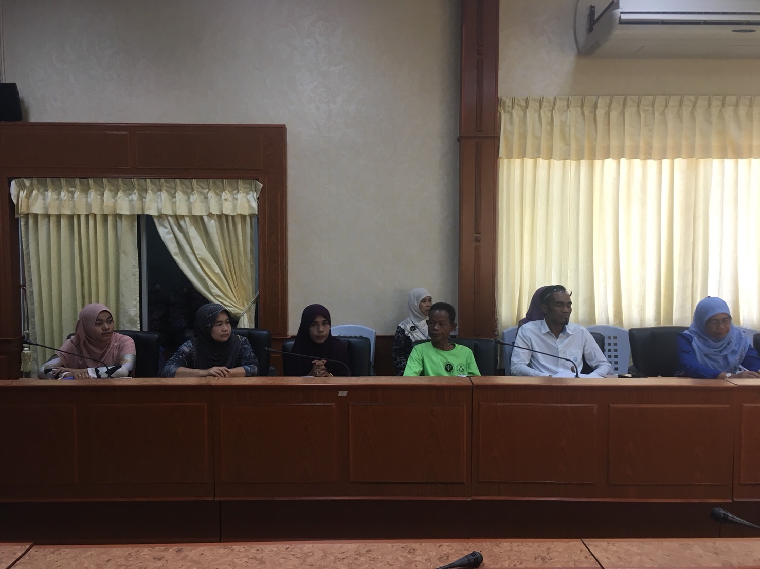 พช.ปัตตานี ขับเคลื่อนโครงการพัฒนาศักยภาพกองทุนแม่ของแผ่นดินในพื้นที่ อ.มายอ จังหวัดปัตตานี กิจกรรมประชุมเครือข่ายกองทุนแม่ของแผ่นดินสัญจร