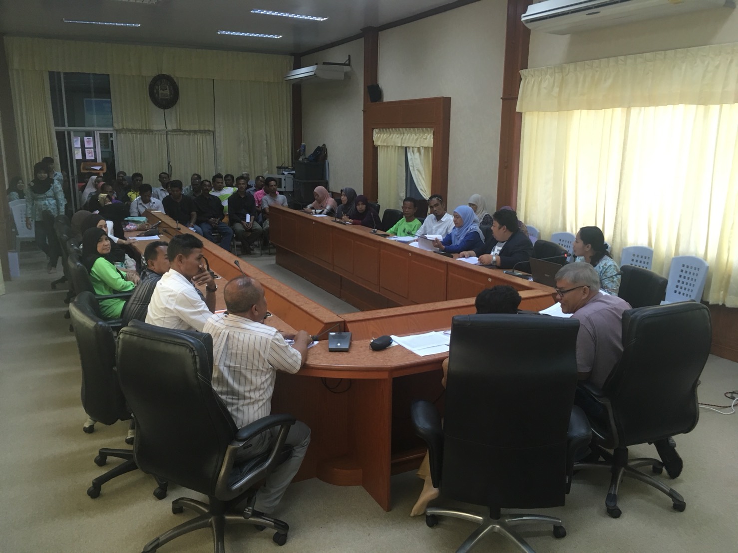 พช.ปัตตานี ขับเคลื่อนโครงการพัฒนาศักยภาพกองทุนแม่ของแผ่นดินในพื้นที่ อ.มายอ จังหวัดปัตตานี กิจกรรมประชุมเครือข่ายกองทุนแม่ของแผ่นดินสัญจร