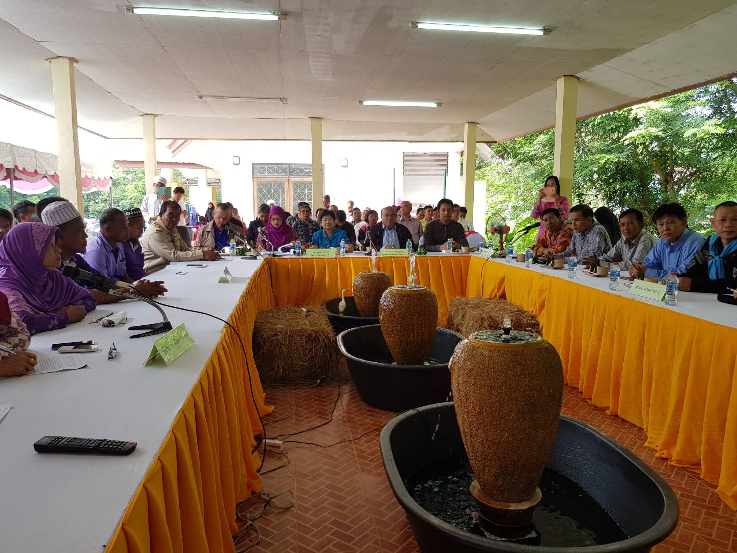 พช.ปัตตานี ลงพื้นที่ อ.แม่ลาน เพื่อตรวจเยี่ยมผลการดำเนินงานฯ และคัดสรรพื้นที่เป้าหมายฯ ดีเด่น ปี 2561