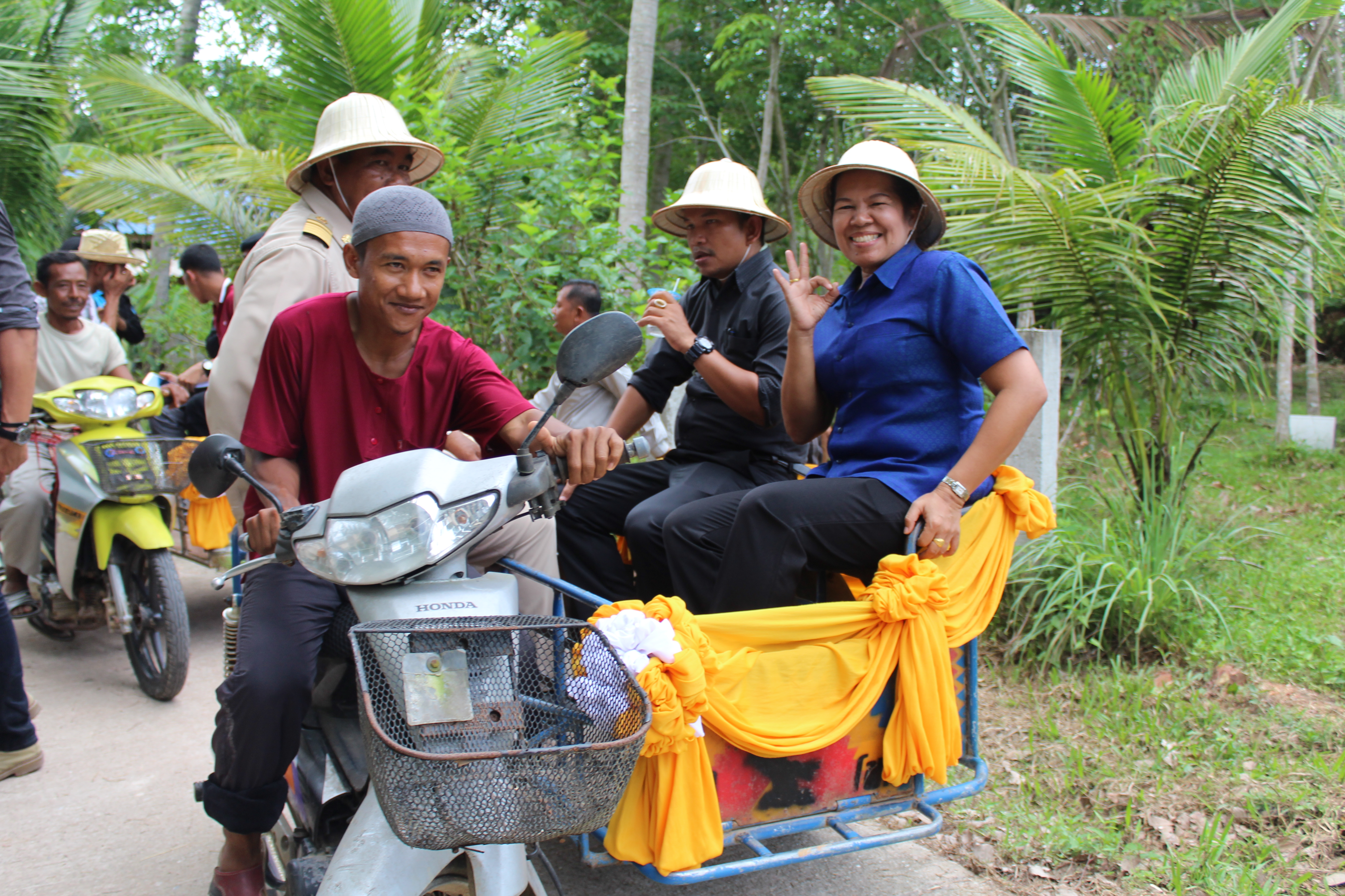 พช.ปัตตานี ลงพื้นที่ อ.แม่ลาน เพื่อตรวจเยี่ยมผลการดำเนินงานฯ และคัดสรรพื้นที่เป้าหมายฯ ดีเด่น ปี 2561