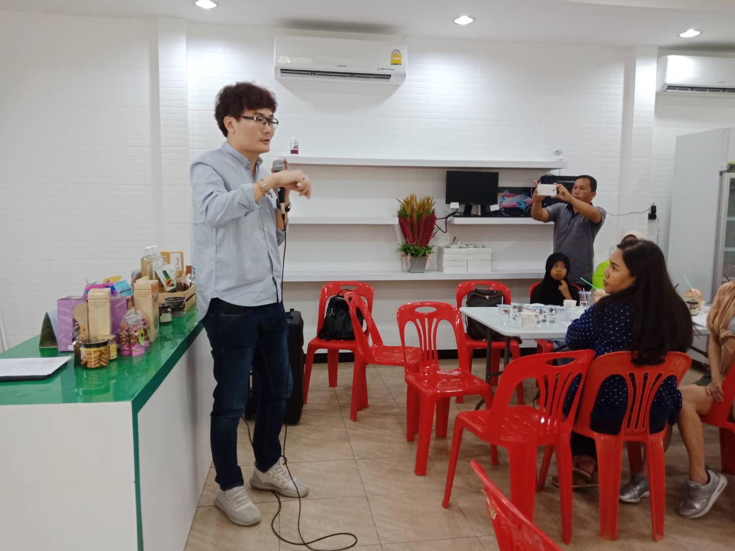 พช.ปัตตานี ร่วมกับ บ.ประชารัฐรักสามัคคีปัตตานี (วิสาหกิจเพื่อสังคม) จำกัด จัดกิจกรรมเเลกเปลี่นเรียนรู้กับตัวแทนวิสาหกิจชุมชน