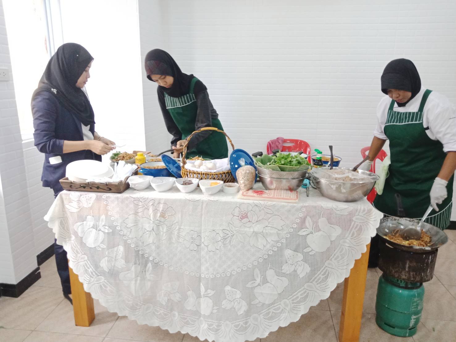 พช.ปัตตานี ร่วมกับ บ.ประชารัฐรักสามัคคีปัตตานี (วิสาหกิจเพื่อสังคม) จำกัด จัดกิจกรรมเเลกเปลี่นเรียนรู้กับตัวแทนวิสาหกิจชุมชน