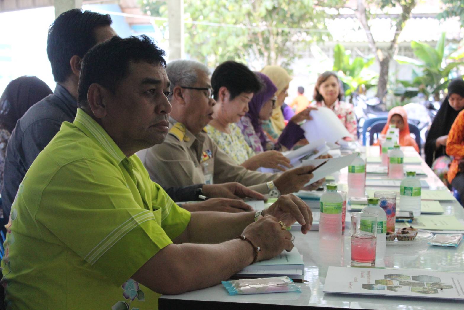 พช.ปัตตานี ลงพื้นที่ อ.กะพ้อ เพื่อตรวจเยี่ยมผลการดำเนินงานฯ และคัดสรรพื้นที่เป้าหมายฯ ดีเด่น ปี 2561