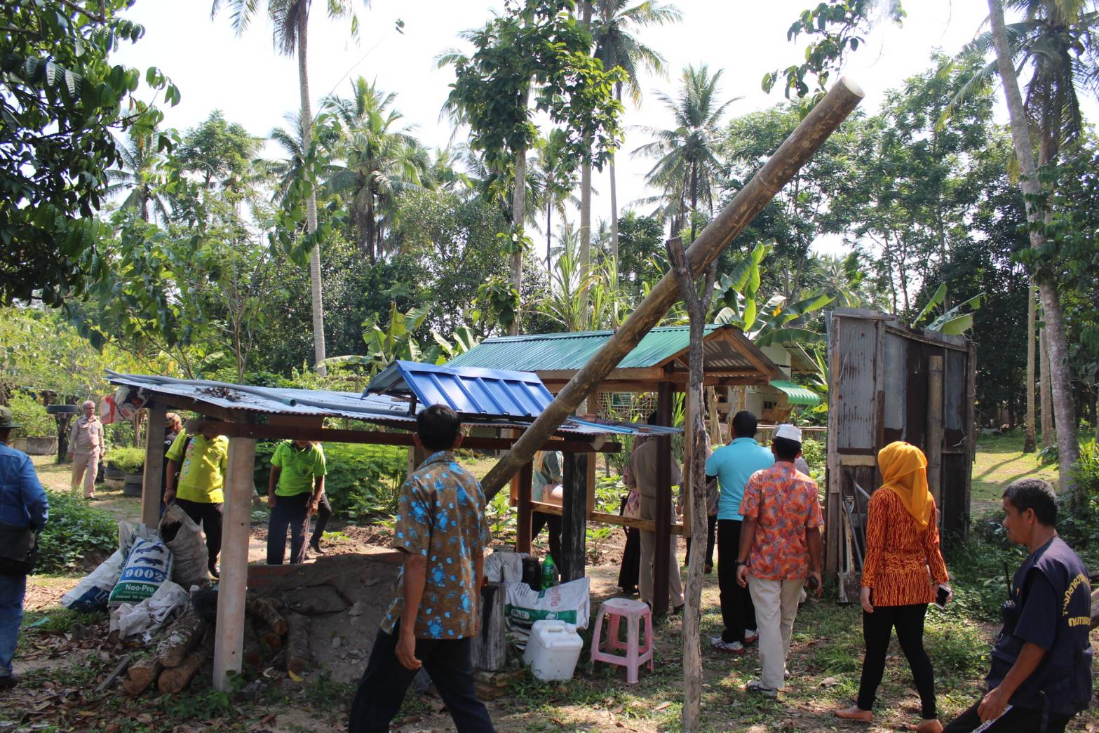 พช.ปัตตานี ลงพื้นที่ อ.กะพ้อ เพื่อตรวจเยี่ยมผลการดำเนินงานฯ และคัดสรรพื้นที่เป้าหมายฯ ดีเด่น ปี 2561