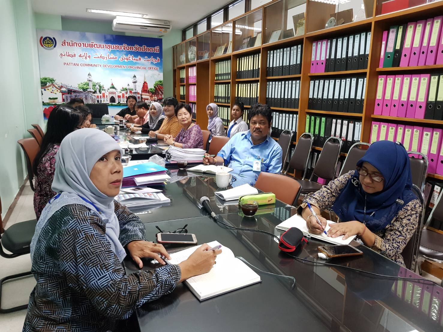 พช.ปัตตานี ร่วมรับฟังการประชุมกรมการพัฒนาชุมชน ครั้งที่ 4/2561 ผ่านระบบคอนเฟอร์เร้น (Conference)