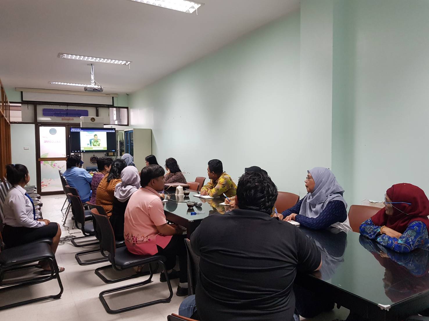 พช.ปัตตานี ร่วมรับฟังการประชุมกรมการพัฒนาชุมชน ครั้งที่ 4/2561 ผ่านระบบคอนเฟอร์เร้น (Conference)