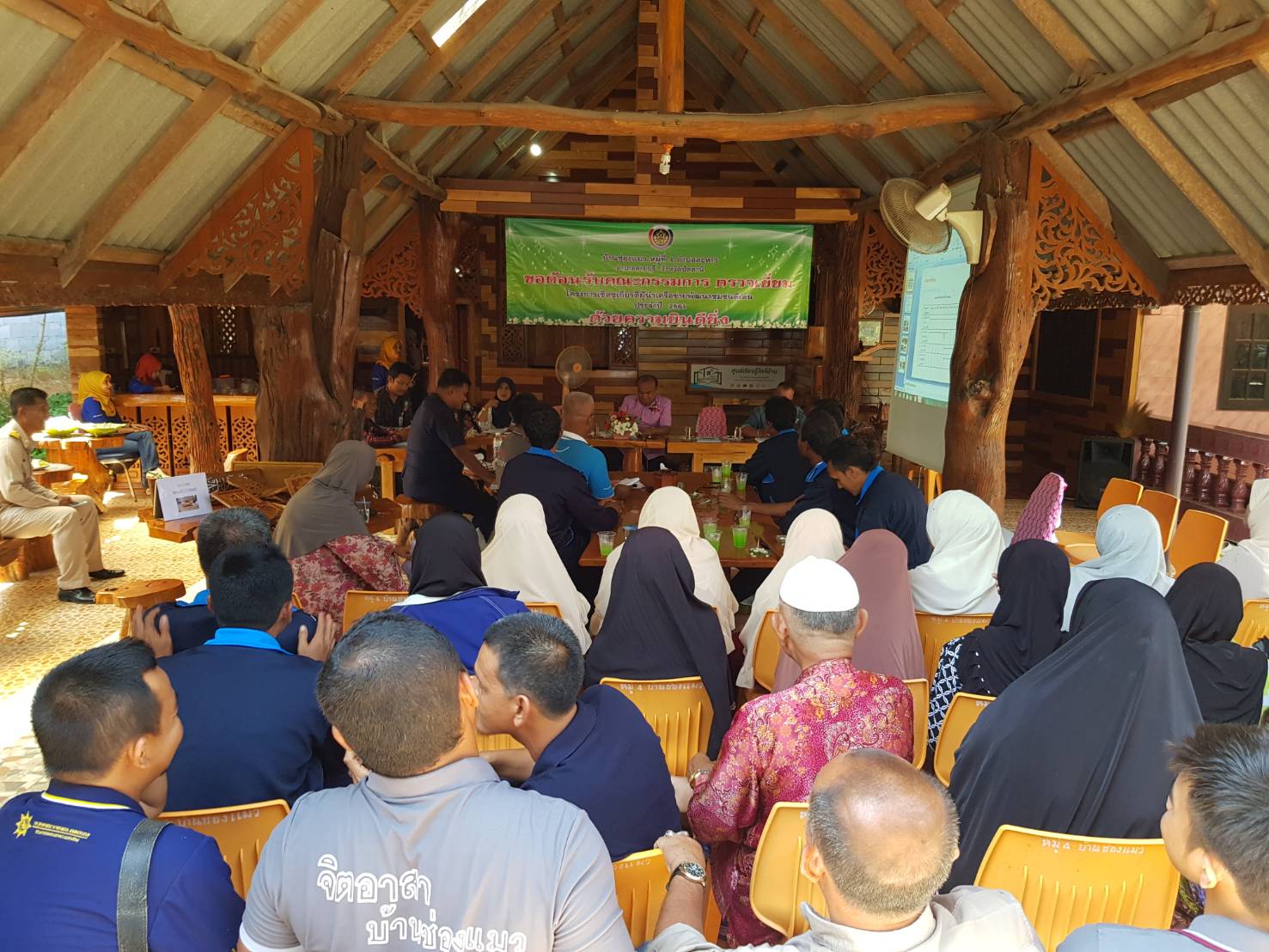 พช.ปัตตานี ลงพื้นที่ อ.สายบุรี เพื่อตรวจเยี่ยมผลการดำเนินงานฯ และคัดสรรพื้นที่เป้าหมายฯ ดีเด่น ปี 2561