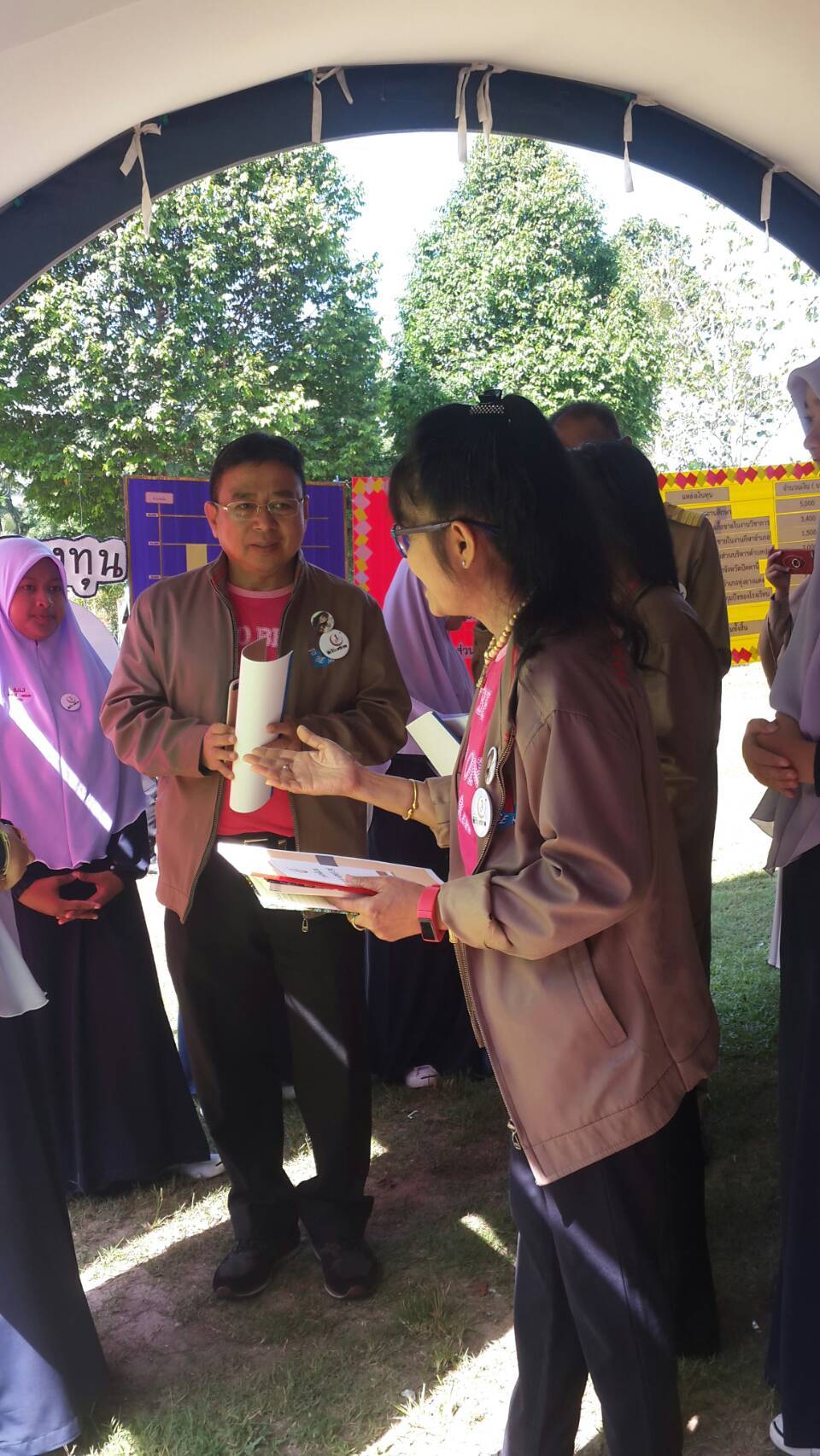 ร่วมต้อนรับคณะกรรมการระดับประเทศ ในการตรวจเยี่ยมและให้คะแนนชมรม TO BE NUMBER ONE  ที่ผ่านการคัดเลือกในระดับภาคใต้