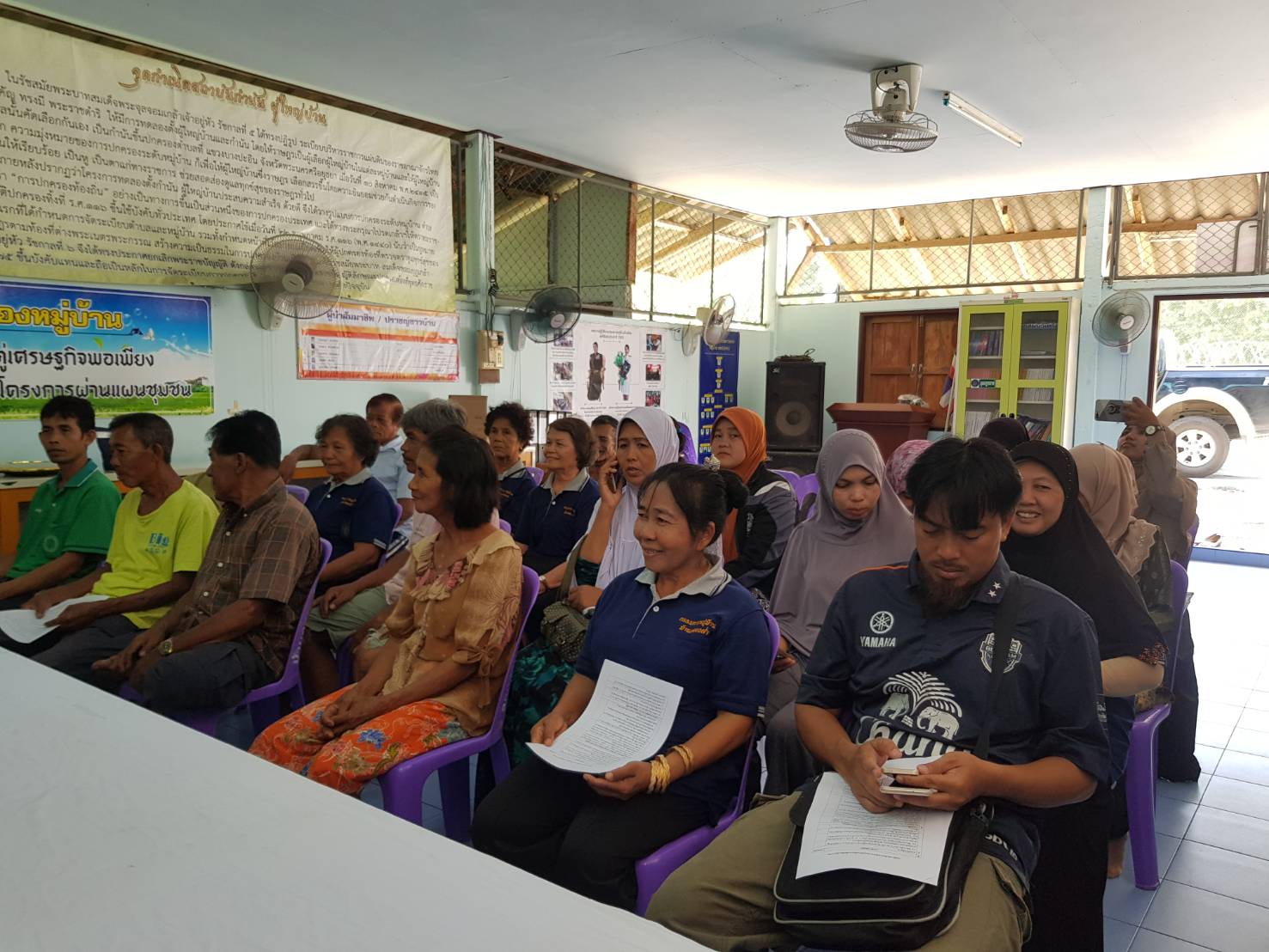 พช.ปัตตานี ลงพื้นที่ติดตามและเตรียมความพร้อมโครงการการจัดทำสารสนเทศตำบลต้นแบบเพื่อการพัฒนาคุณภาพชีวิตระดับจังหวัด ประจำปี 2561