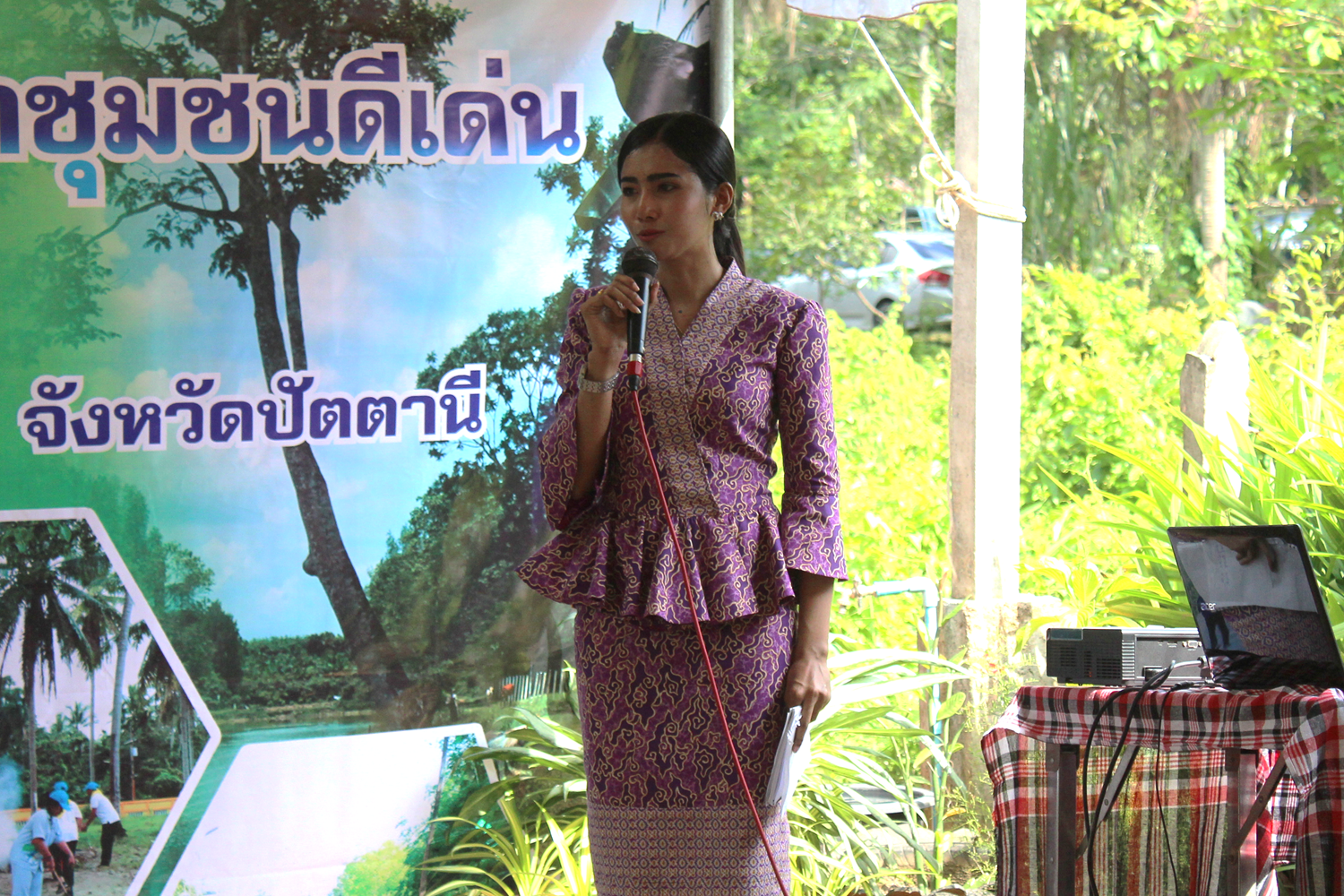 พช.ปัตตานี ลงพื้นที่ อ.หนองจิก เพื่อตรวจเยี่ยมผลการดำเนินงานฯ และคัดสรรพื้นที่เป้าหมายฯ ดีเด่น ปี 2561