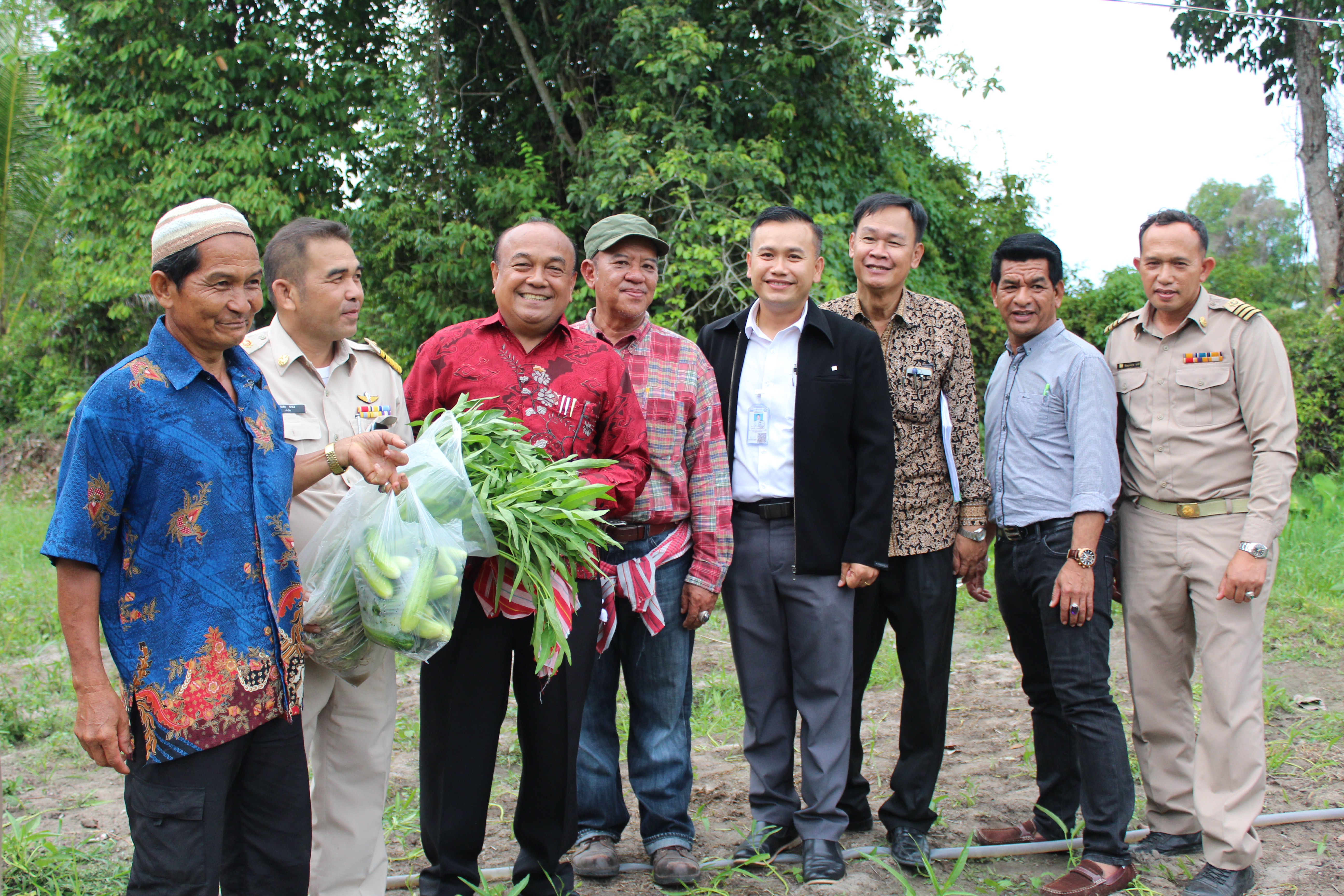 พช.ปัตตานี ลงพื้นที่ อ.เมือง เพื่อตรวจเยี่ยมผลการดำเนินงานฯ และคัดสรรพื้นที่เป้าหมายฯ ดีเด่น ปี 2561